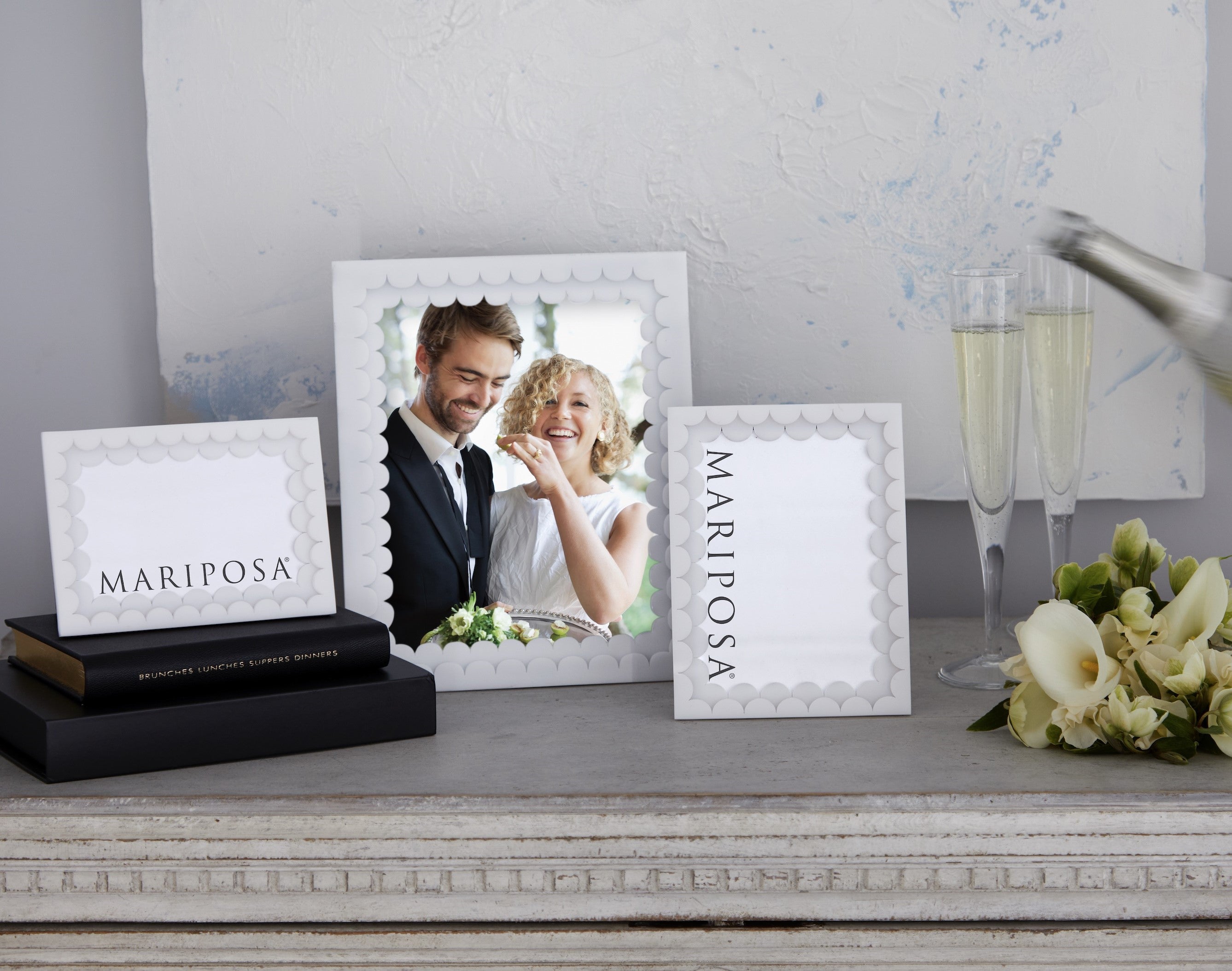 5x7 White Acrylic Double Scallop Picture Frame - Elegant Display for Wedding Photos, Home Decor & Wall Art