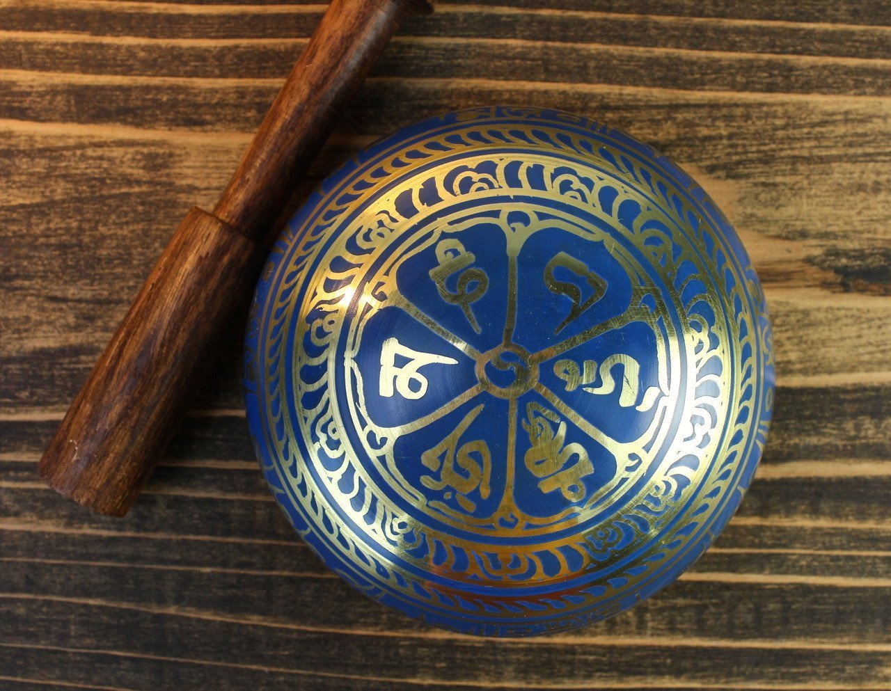 4 Inch Midnight Mantra Singing Bowl - Handcrafted Meditation Bowl for Yoga, Sound Healing & Relaxation - Perfect for Home, Studio & Spiritual Practice