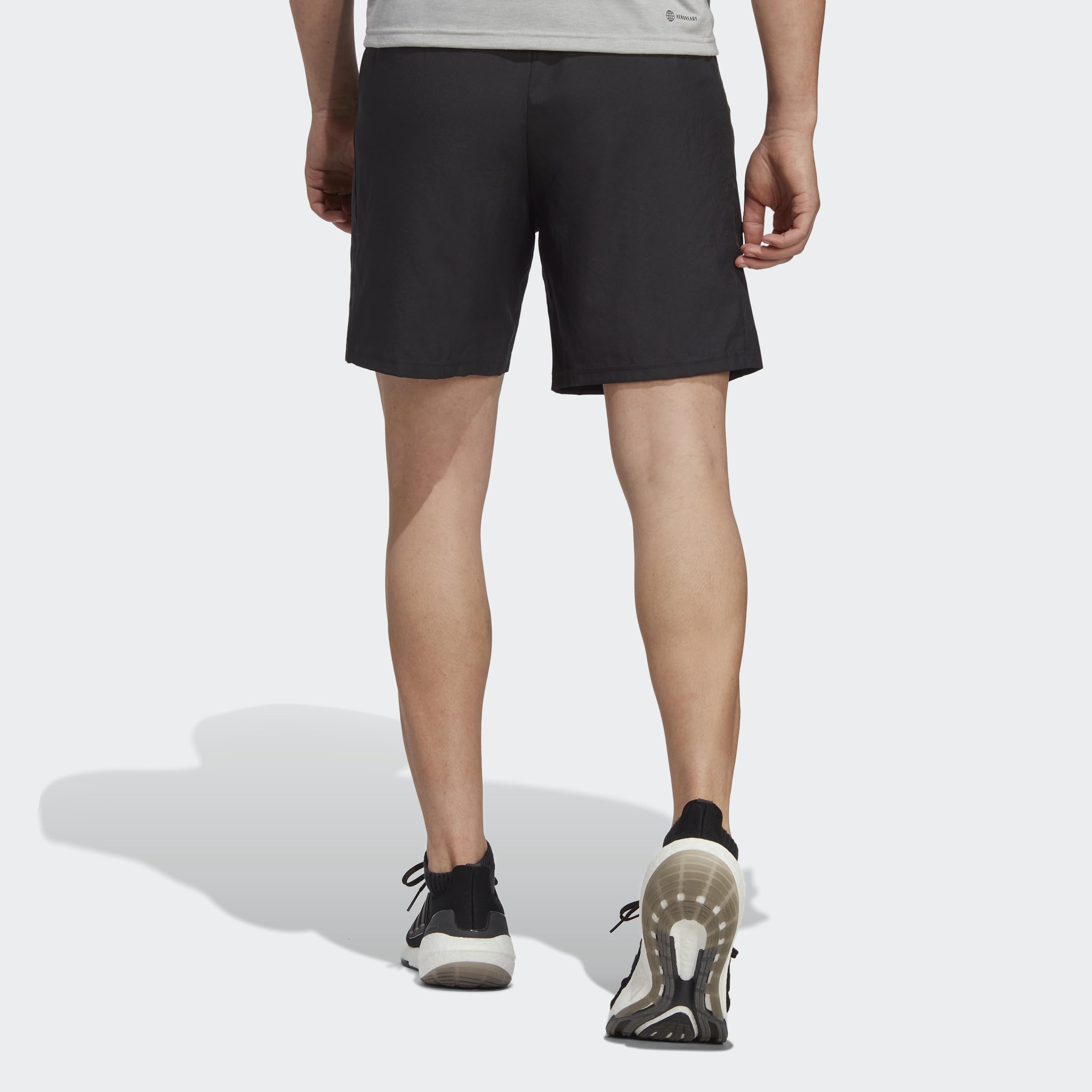 Adidas Men's Essentials Woven Training Shorts - Lightweight Breathable Gym Shorts for Running, Workout & Basketball - Comfortable Athletic Shorts for Men's Sports & Casual Wear