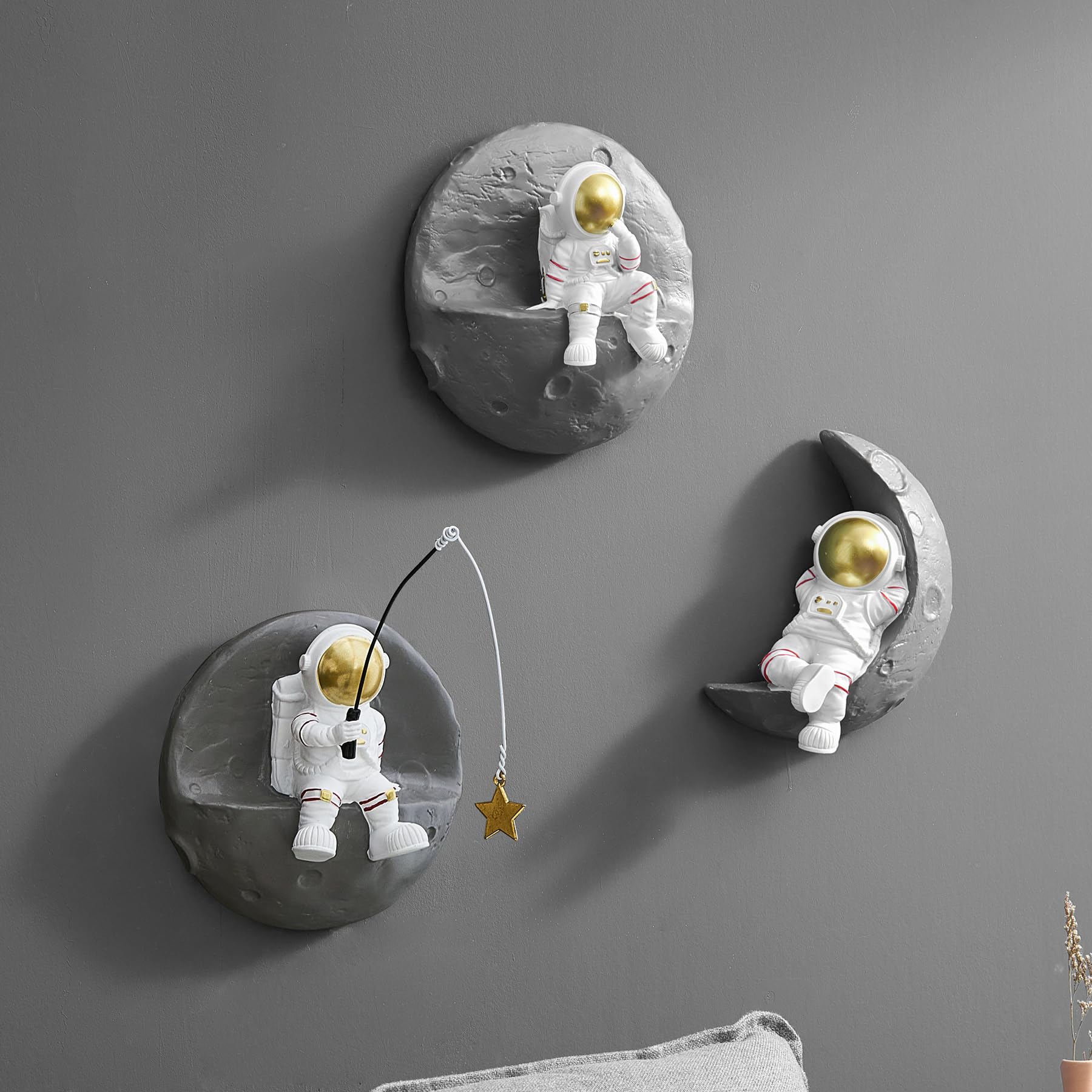 3D Astronaut Wall Sculpture Decor Set - Modern Space Theme Home Decor for Living Room, Bedroom & Kids Room | Unique 3D Wall Art for Sofa Background & Outer Space Themed Nursery Decor
