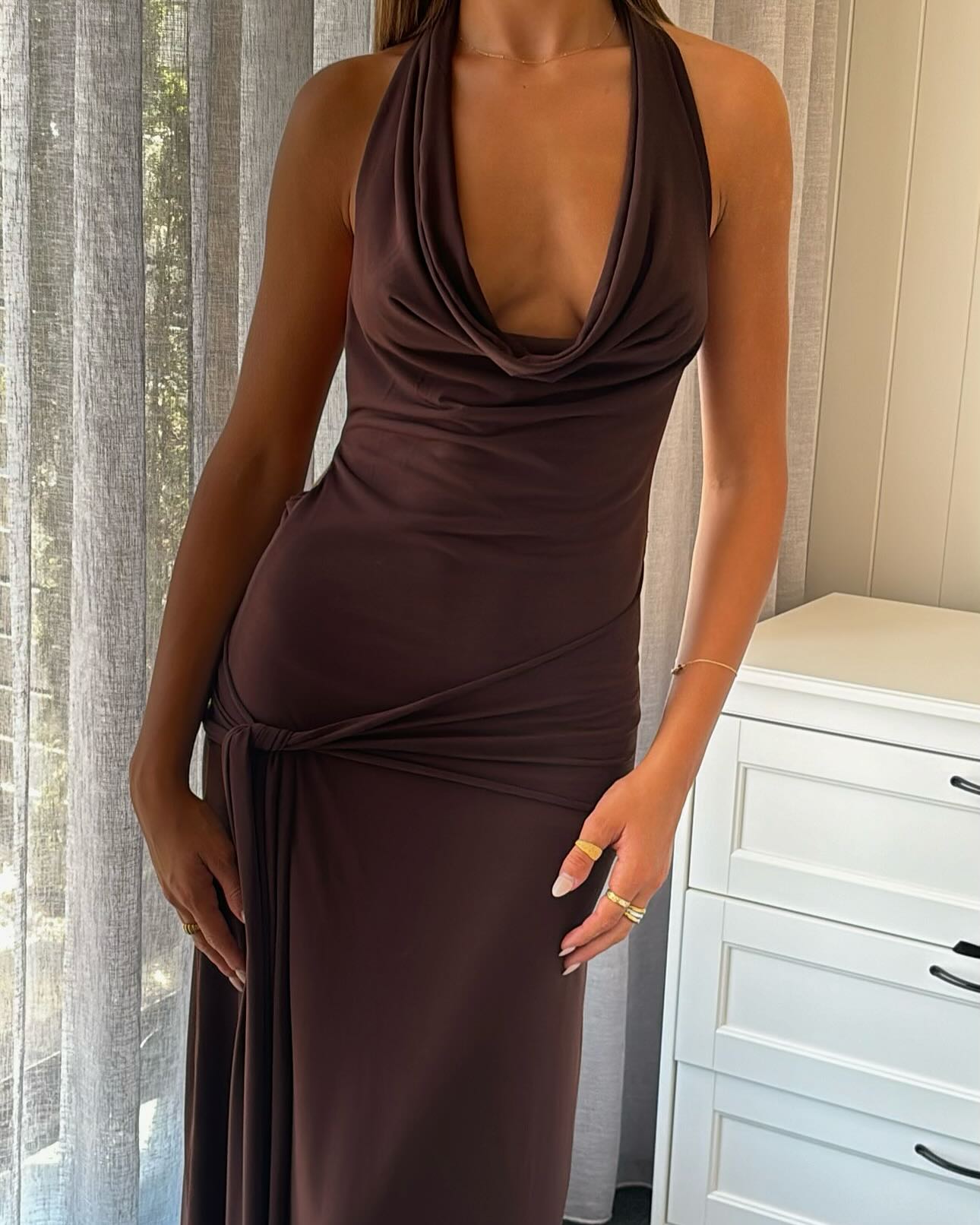 Elegant Halter Neck Sheath Evening Gown for Birthday Party & Formal Events - Women's Special Occasion Dress J6248 | Perfect for Weddings, Galas, Cocktail Parties & Prom Nights