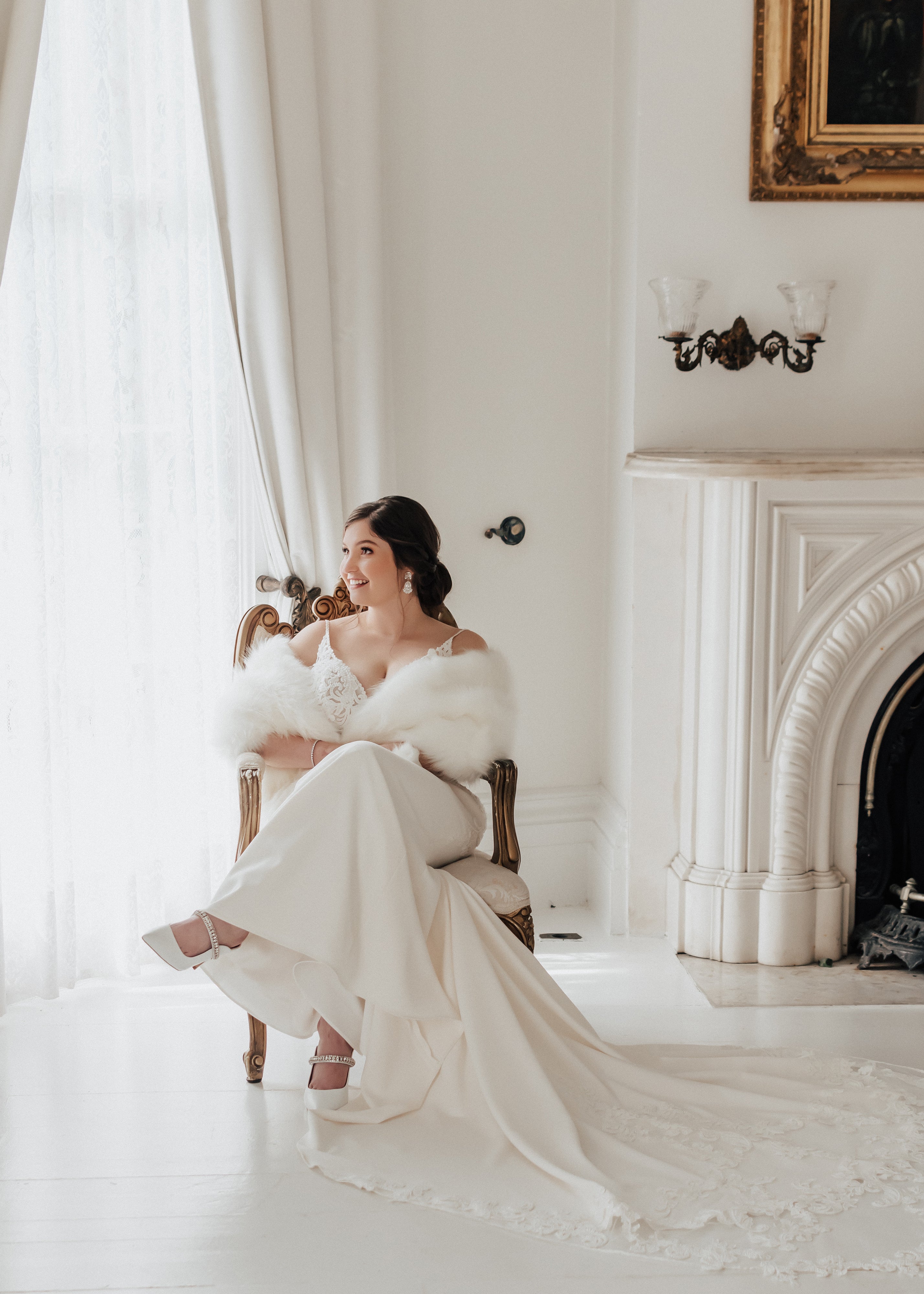 Ivory Bridal Faux Fur Shawl Wrap - Elegant Wedding Accessory for Brides, Bridesmaids & Winter Weddings (Lilian Ivy07) - Perfect for Outdoor Ceremonies, Photo Shoots & Cold Weather Events