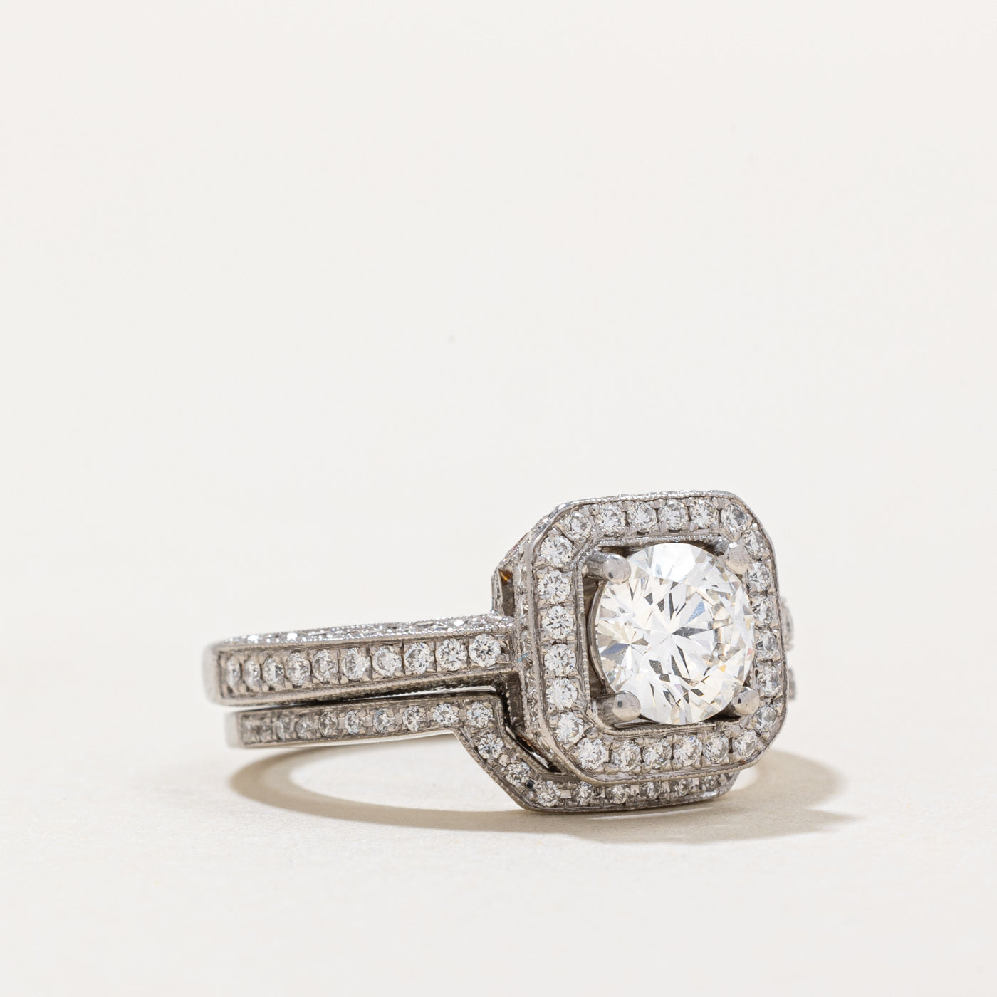 Simon G Diamond Wedding Ring Set | 0.83ct IF G Color & 0.44ctw Side Stones | Size 5.25 | Elegant Bridal Jewelry for Engagement & Anniversary Gifts