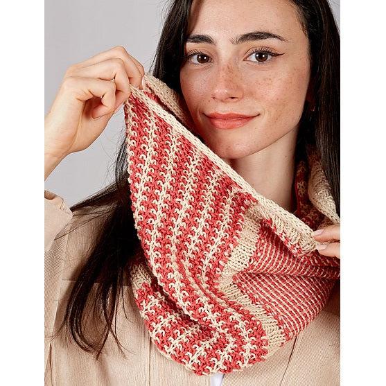 Cheyrek Cowl Knitting Pattern - Harvest DK & Monokrom DK Yarn for Cozy Winter Scarves & Fashionable Accessories