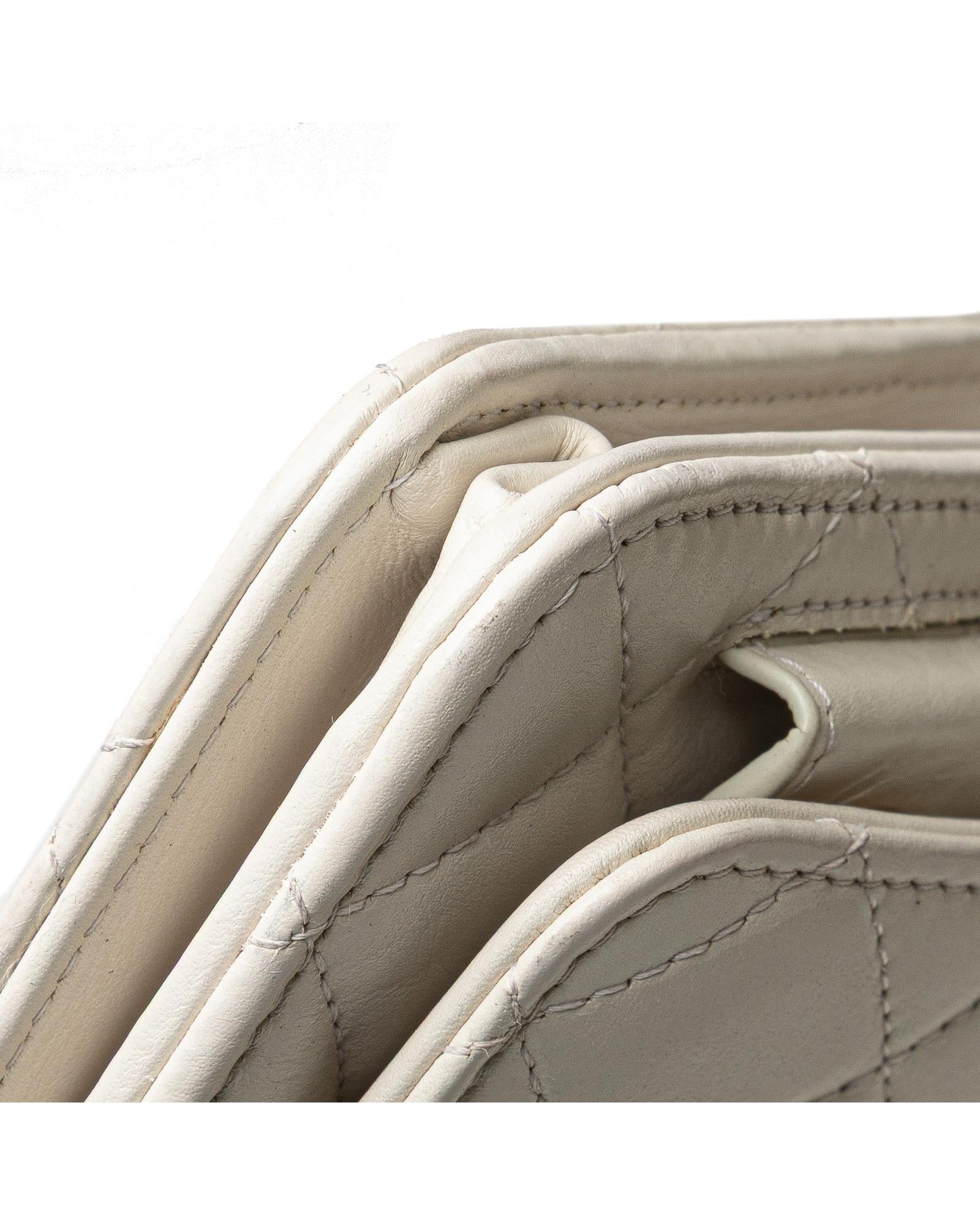 Luxury Calfskin Quilted Chain Wallet with Zip Closure & Card Slots - Perfect for Women's Everyday Use & Special Occasions