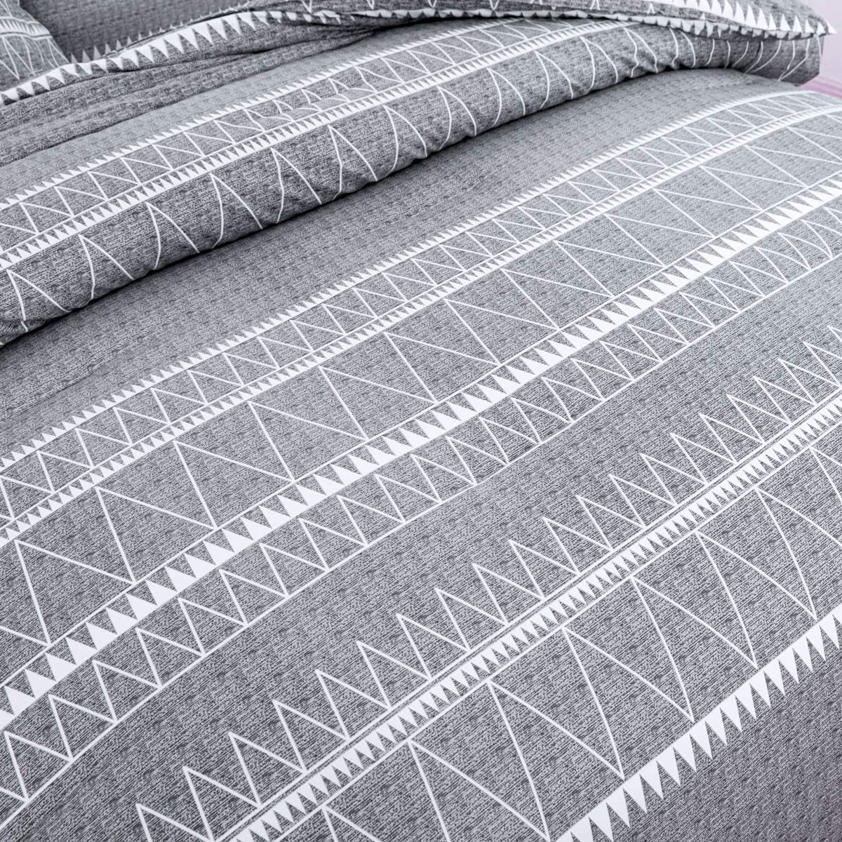 WONGS BEDDING Grey California King Comforter Set - Soft Reversible Microfiber Boho Down Alternative Bedding (3 Piece: Comforter + 2 Pillow Shams) 104