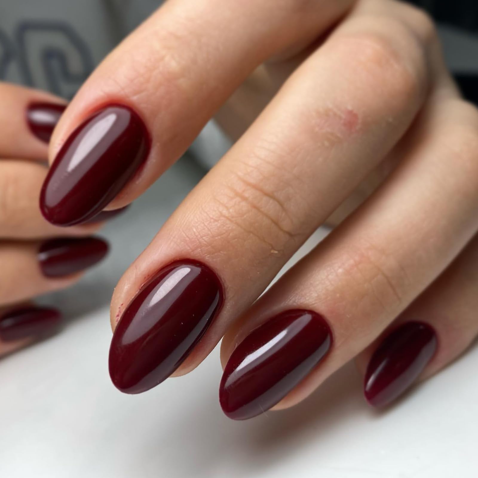 GLAMERMAID Short Oval Press on Nails - 24Pcs Burgundy Jelly Gel Fake Nails with Glossy UV Finish | Reusable Acrylic False Nails for Women | Perfect for Spring Summer Gothic Manicure & Special Occasions