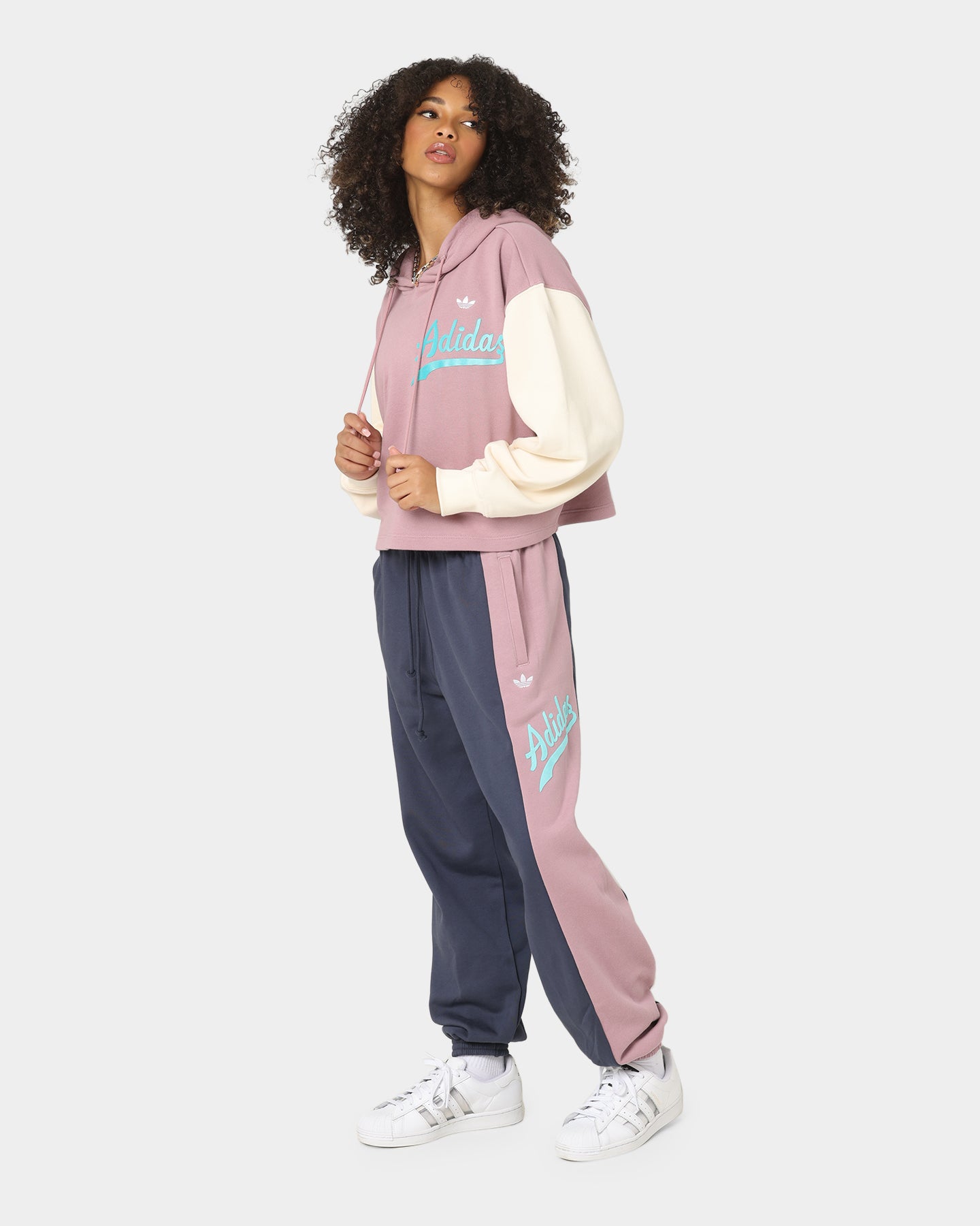Adidas Women's Modern Basketball Hoodie - Magic Mauve/Wonder White - Stylish & Comfortable for Casual Wear, Gym & Outdoor Activities
