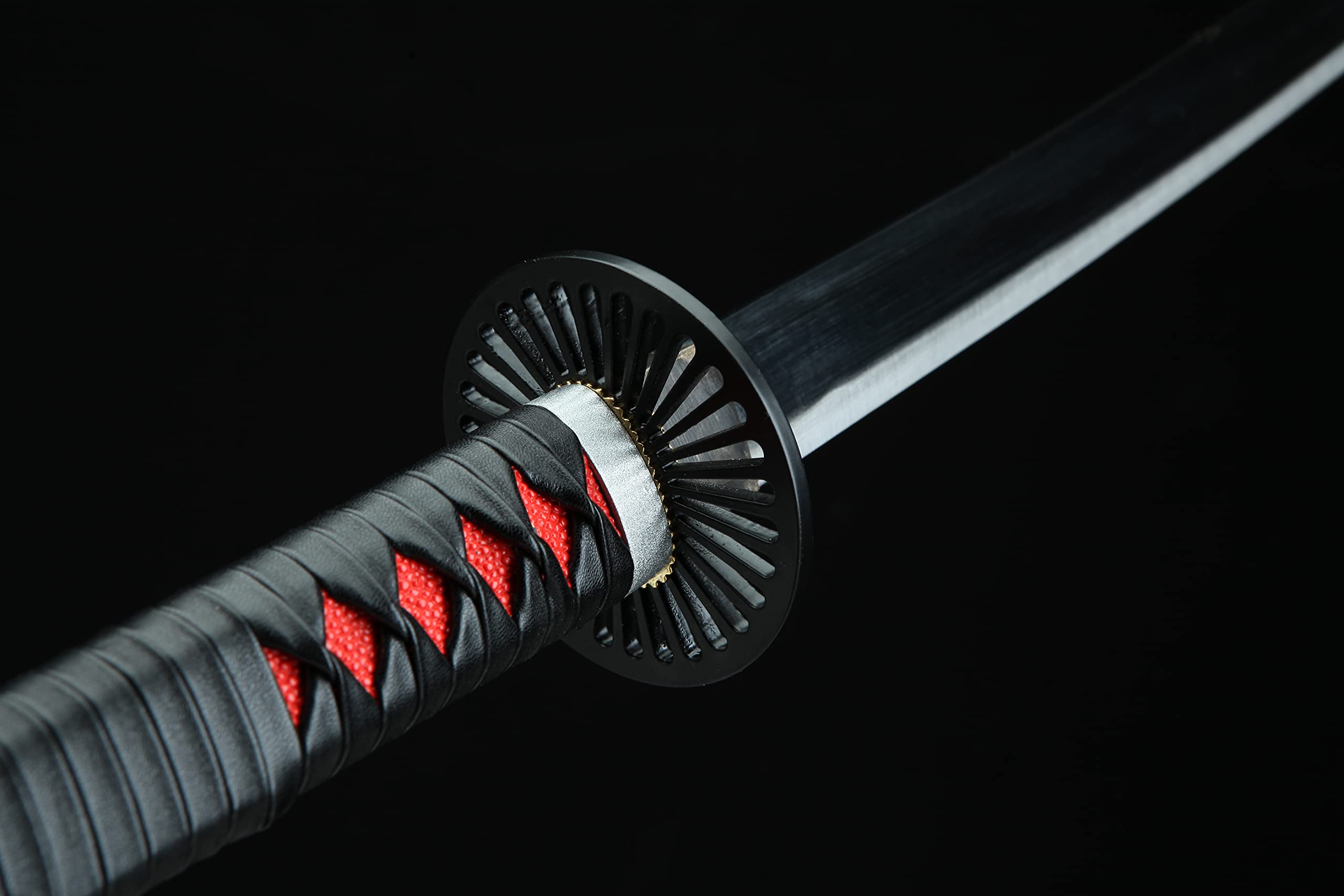 Demon Slayer Katana Sword - Kimetsu no Yaiba Tanjiro Kamado & Shinobu Kochou Cosplay Replica - High Carbon Steel Anime Collectible - Perfect for Cosplay, Display, and Anime Enthusiasts
