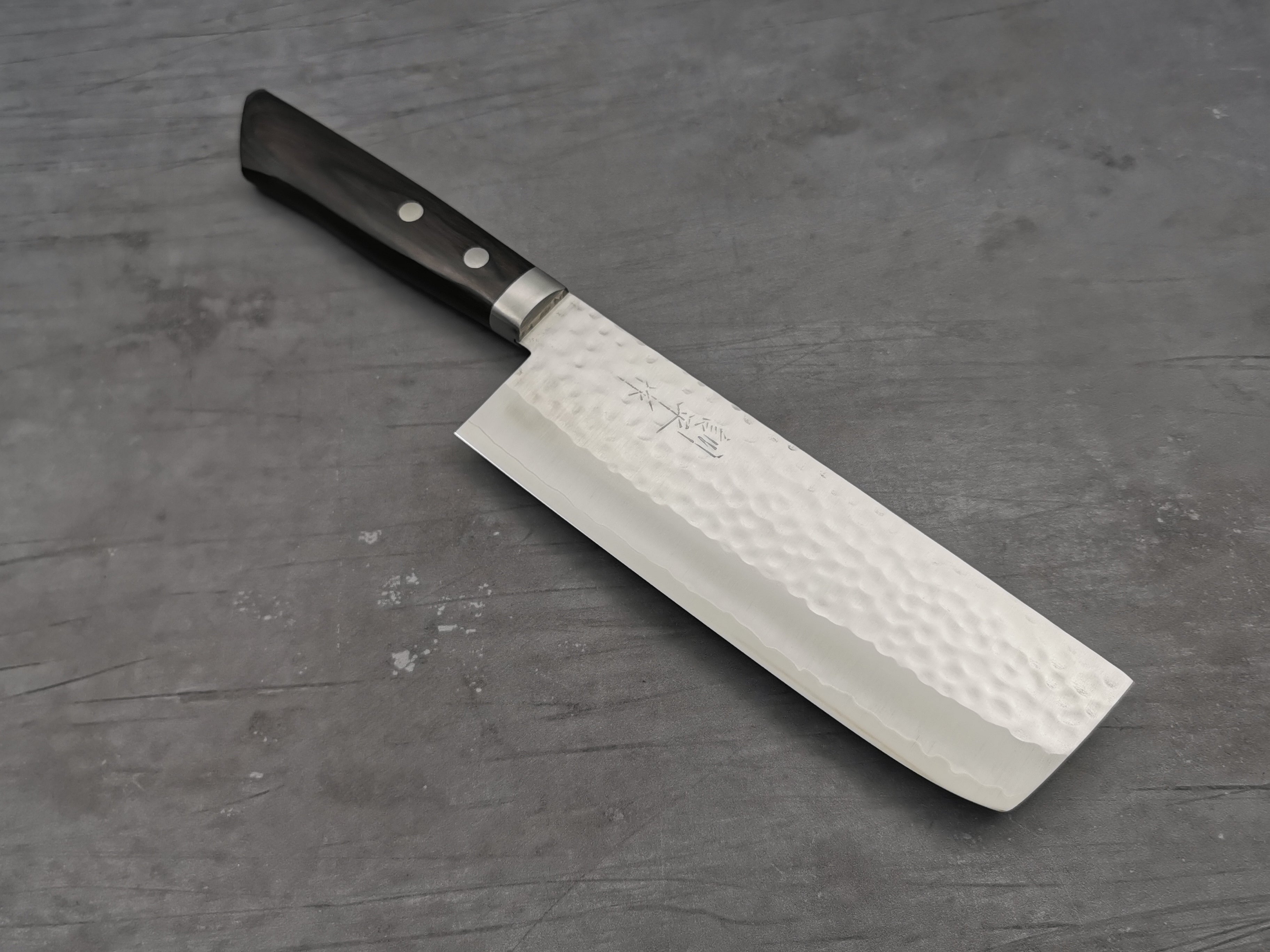 Masutani V1 Nakiri Japanese Vegetable Knife - High Carbon Stainless Steel Blade for Precise Chopping, Slicing, and Dicing - Perfect for Home Chefs and Professional Kitchens