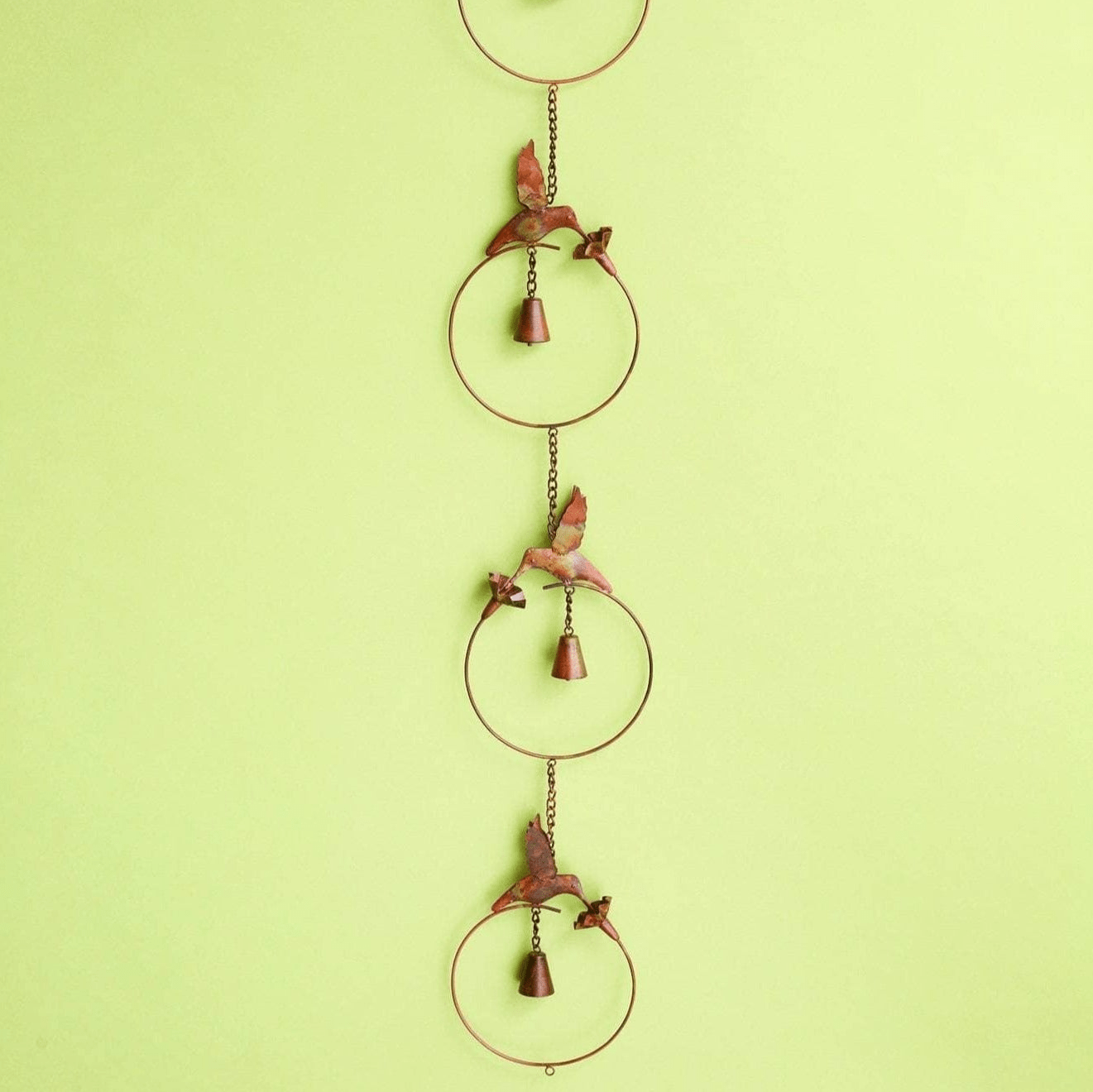 Beautiful Hummingbird with Flower Ornament - Handcrafted Home Decor for Wall, Garden, and Patio - Perfect for Nature Lovers and Bird Enthusiasts