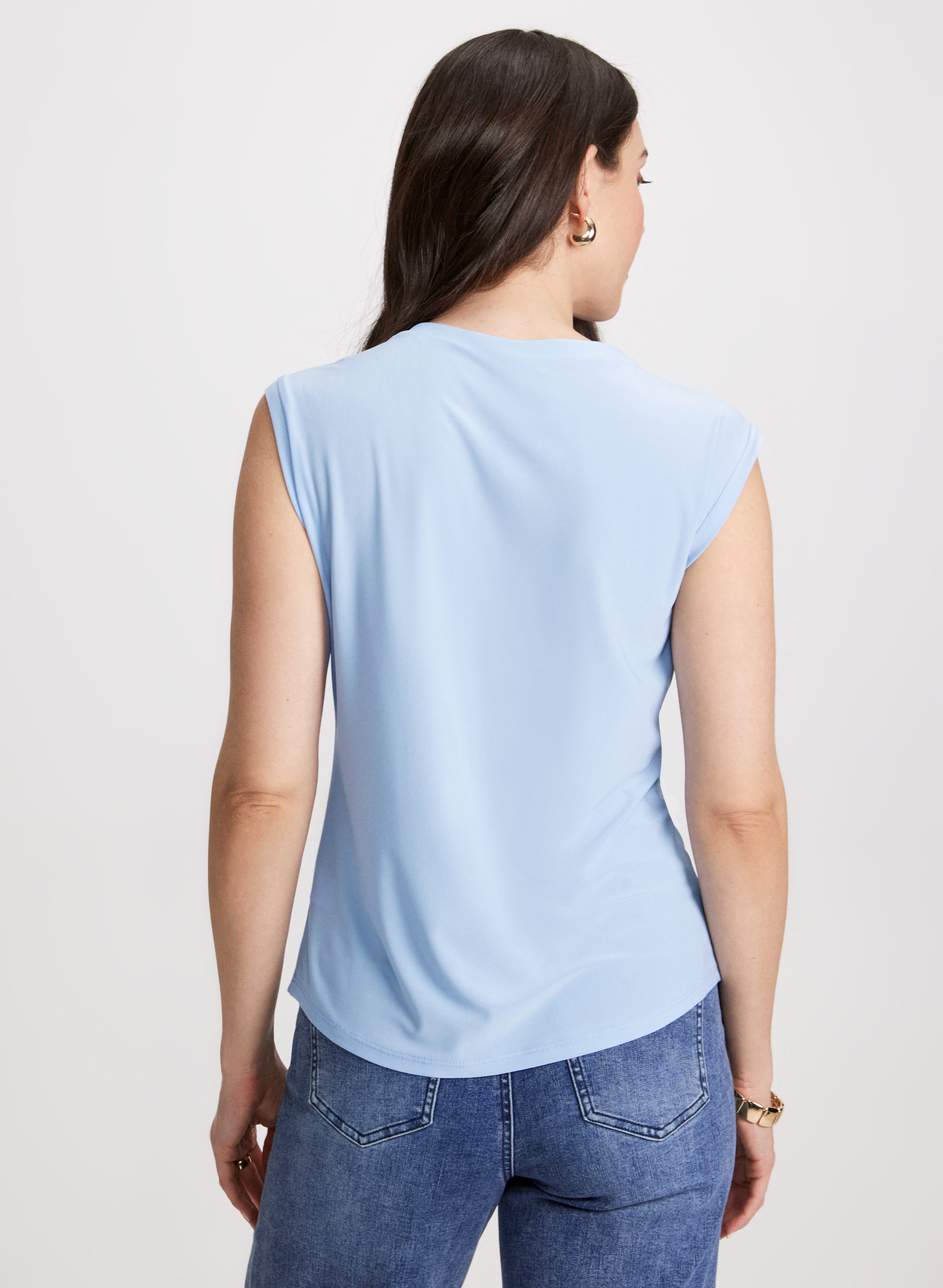 Stylish Button Detail Top for Women - Trendy Blouse with Elegant Button Accents - Perfect for Office Wear, Casual Outfits & Date Nights