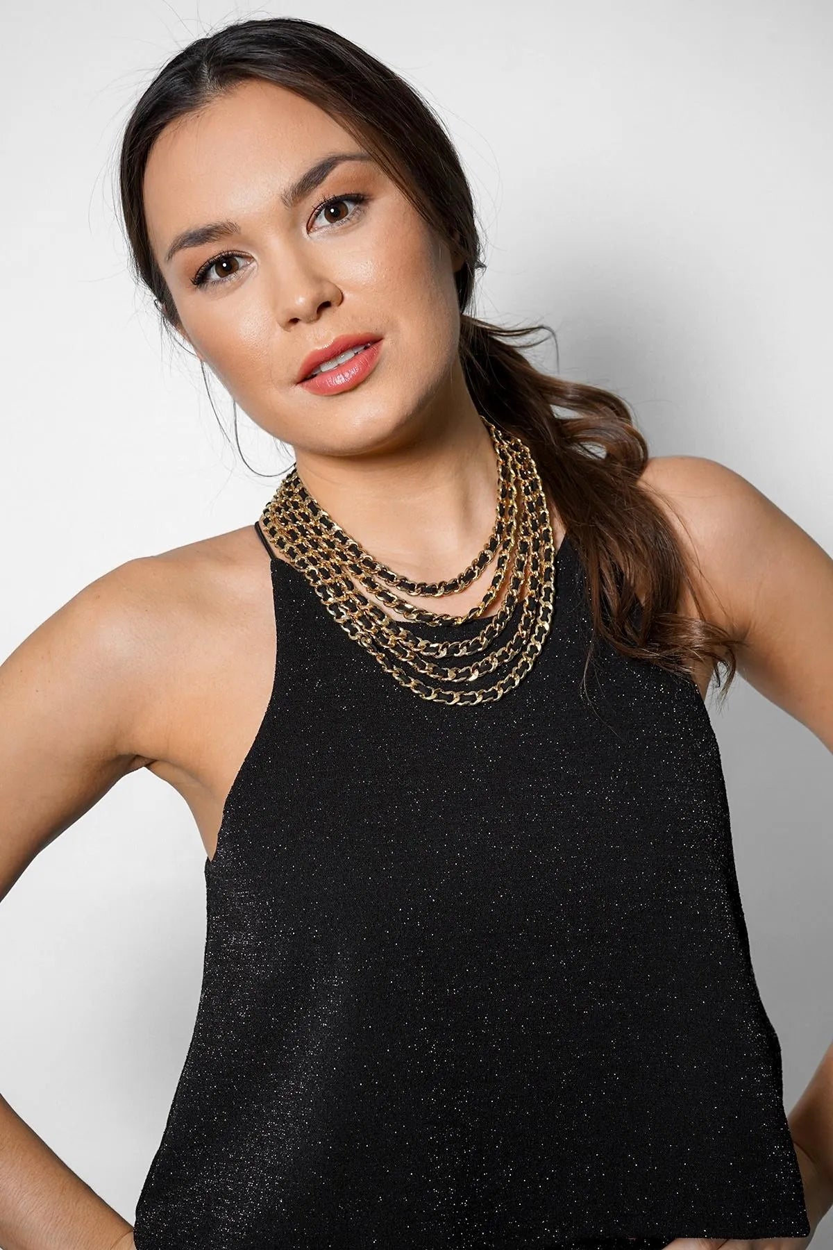 Stylish Leather Chain Necklace for Women - Trendy Boho Chic Jewelry Gift for Everyday Wear & Special Occasions
