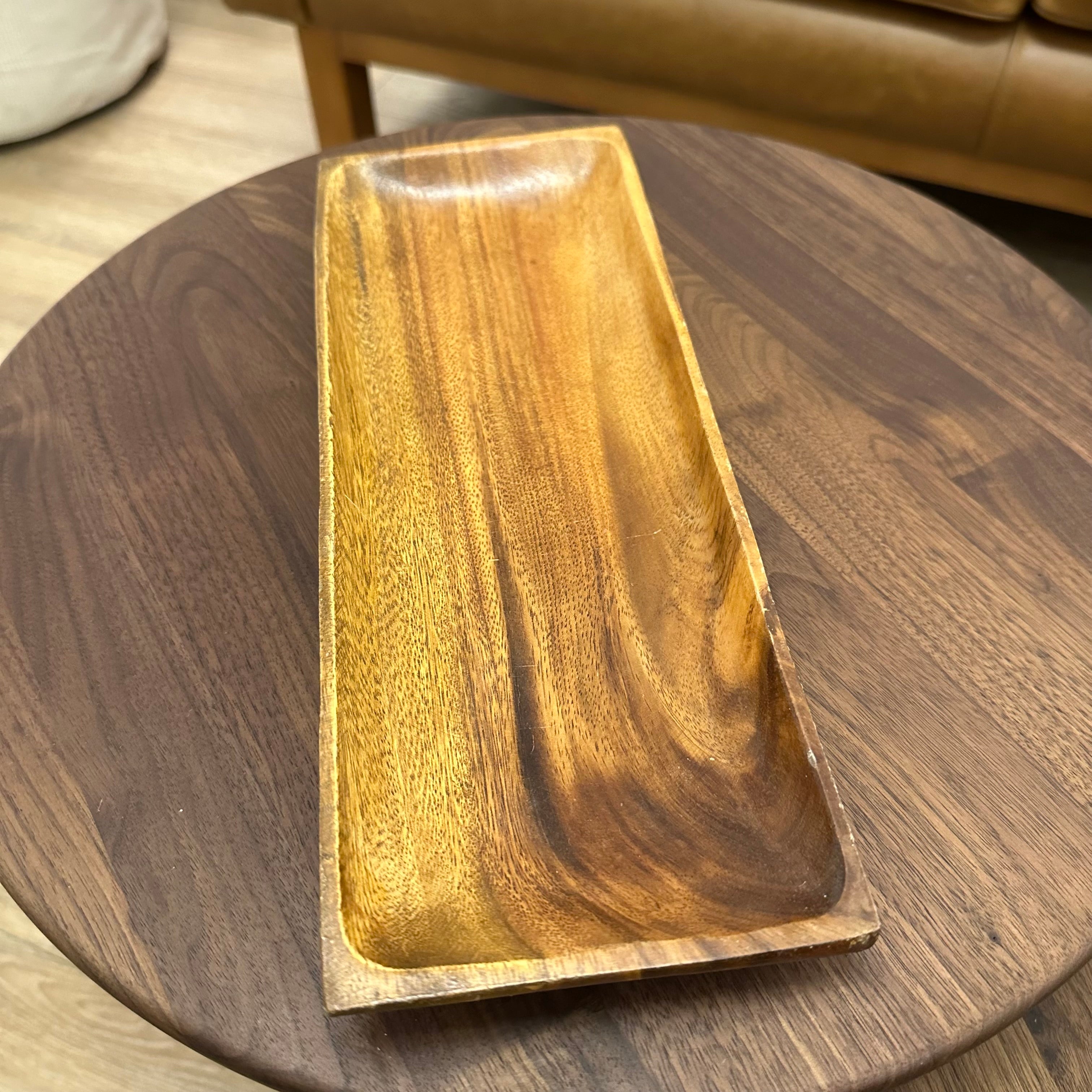 Premium Wooden Serving Tray - Handcrafted Natural Wood Charcuterie Board for Cheese, Fruit & Appetizers - Perfect for Entertaining, Weddings & Home Decor
