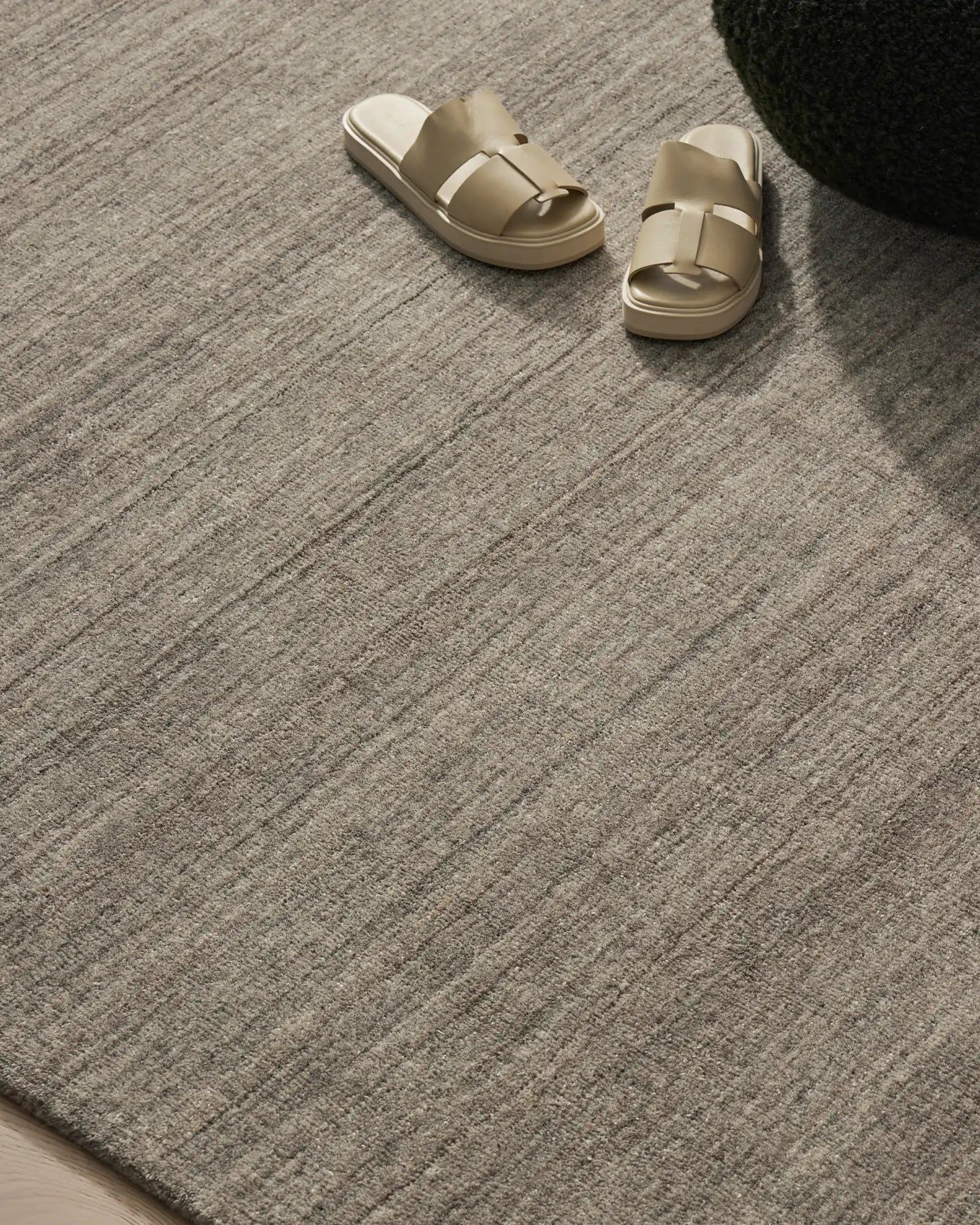 Gippsland Rug Stone - Premium Natural Stone Rug for Home & Garden Decor | Perfect for Patio, Backyard, and Outdoor Living Spaces