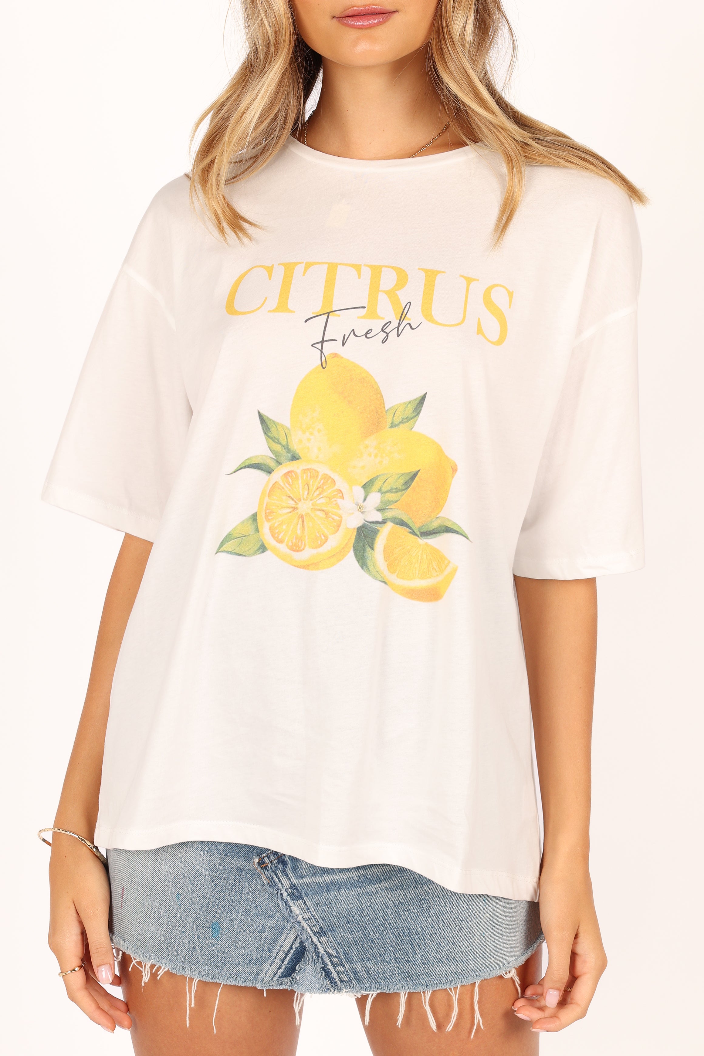 Citrus Print T-Shirt for Men & Women - Soft Cotton White Tee - Perfect for Casual Wear, Summer Outfits & Beach Vacations