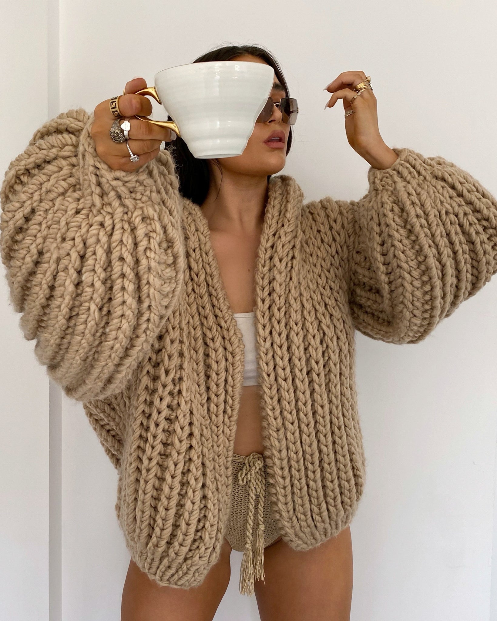 Stylish Hooded Chunky Cardigan for Women - Cozy Oversized Knit Sweater | Perfect for Fall, Winter & Casual Outfits