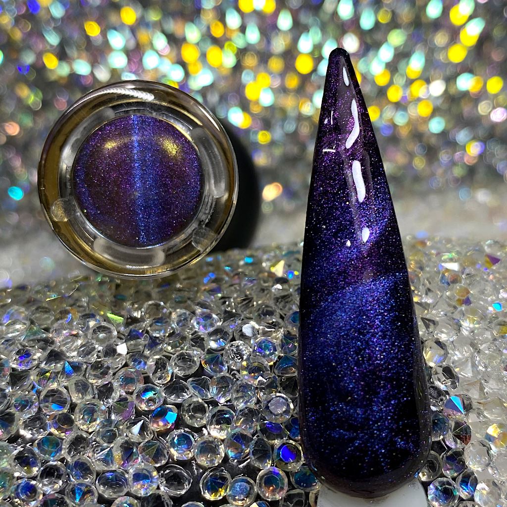 Cat Eye Magnetic Gel Nail Polish - Long Lasting UV LED Soak Off Nail Lacquer for Salon Quality Manicures at Home | Perfect for Parties, Weddings & Special Occasions