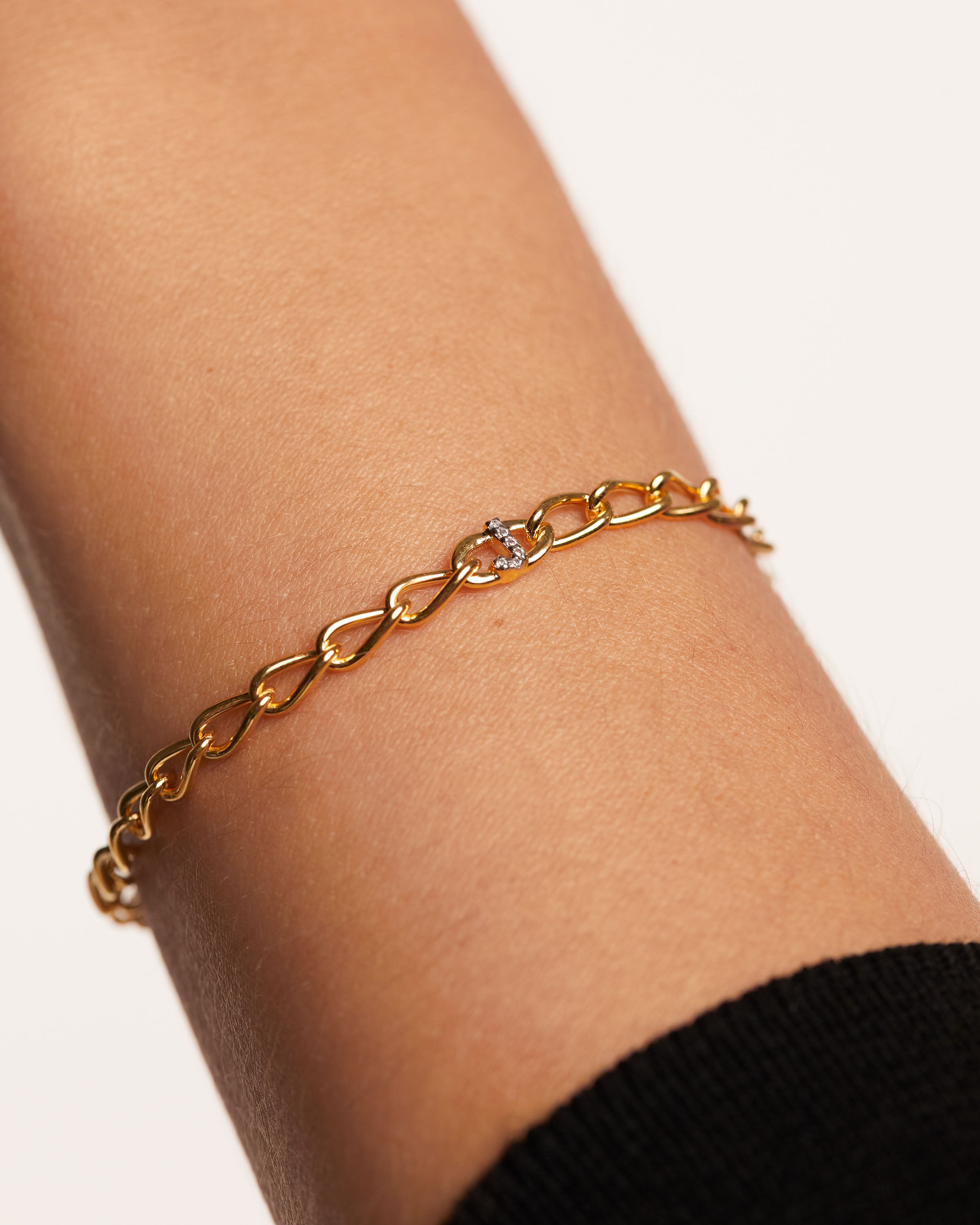 Stylish Letter J Chain Bracelet for Women - Gold & Silver Initial Jewelry Gift for Her | Perfect for Everyday Wear, Birthdays & Anniversaries