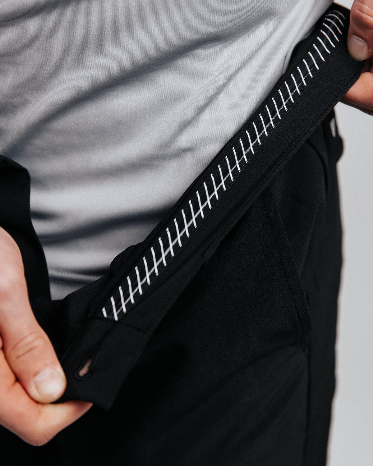 Primo Golf Jogger Pants for Men - Lightweight 4-Way Stretch Golf Trousers with 4 Pockets, Inner Gel Waistband & Elastic Ankle Cuffs - Perfect for Golfing, Casual Wear & Outdoor Activities