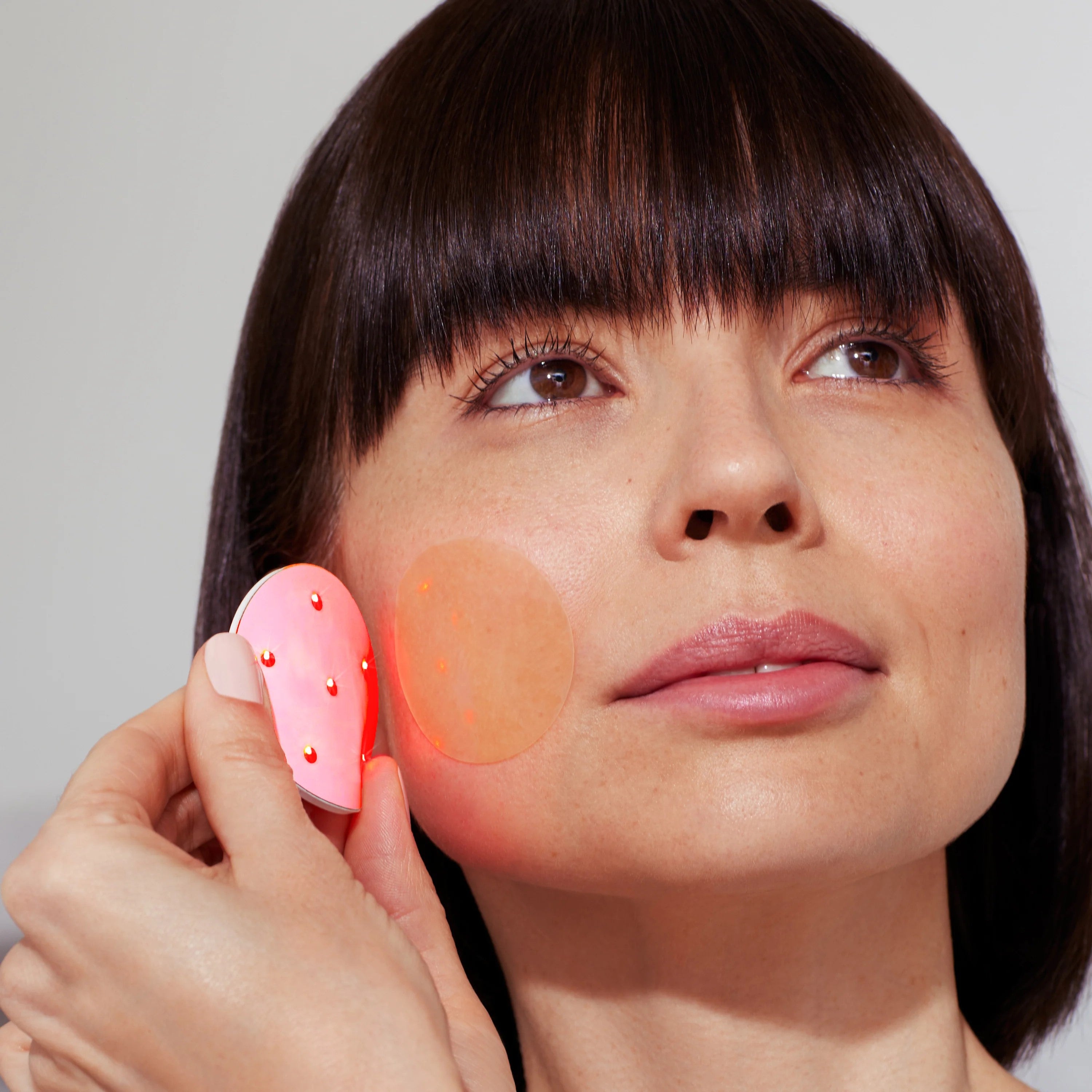 Skin Corrector Mini LED Device with 14 Hydrocolloid Patches - Acne Treatment & Pore Minimizer for Clear Skin at Home