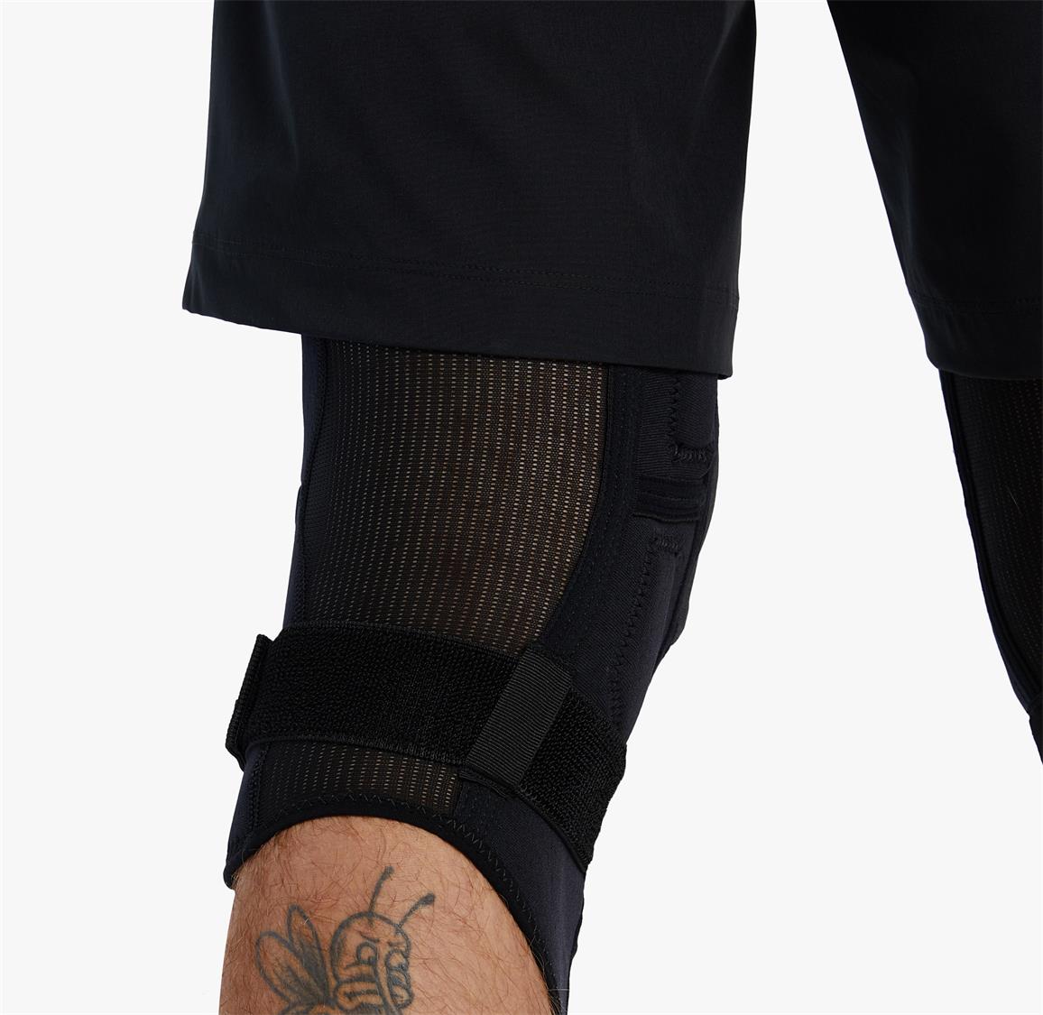Race Face Ambush Knee Pads - Durable MTB & Mountain Biking Knee Protection for Downhill & Trail Riding - Perfect for Extreme Sports & Outdoor Adventures