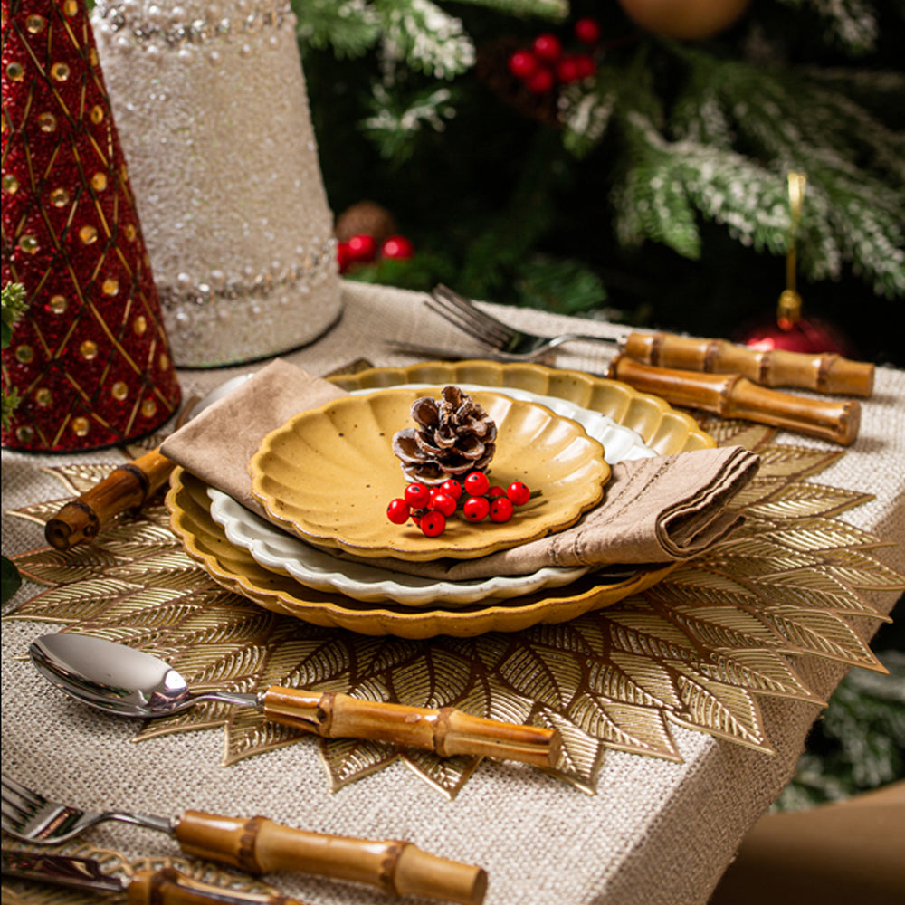 Aureus Golden Flower Shaped Table Mats Set of 2 - Elegant Dining Table Decor for Home, Parties & Special Occasions
