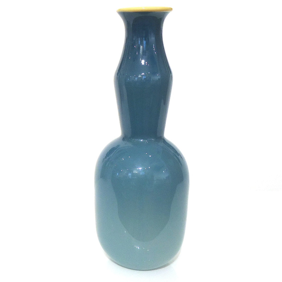 Blue Glass Vase - Elegant Handmade Decorative Centerpiece for Home, Wedding & Party Decor | Perfect for Floral Arrangements & Tabletop Displays