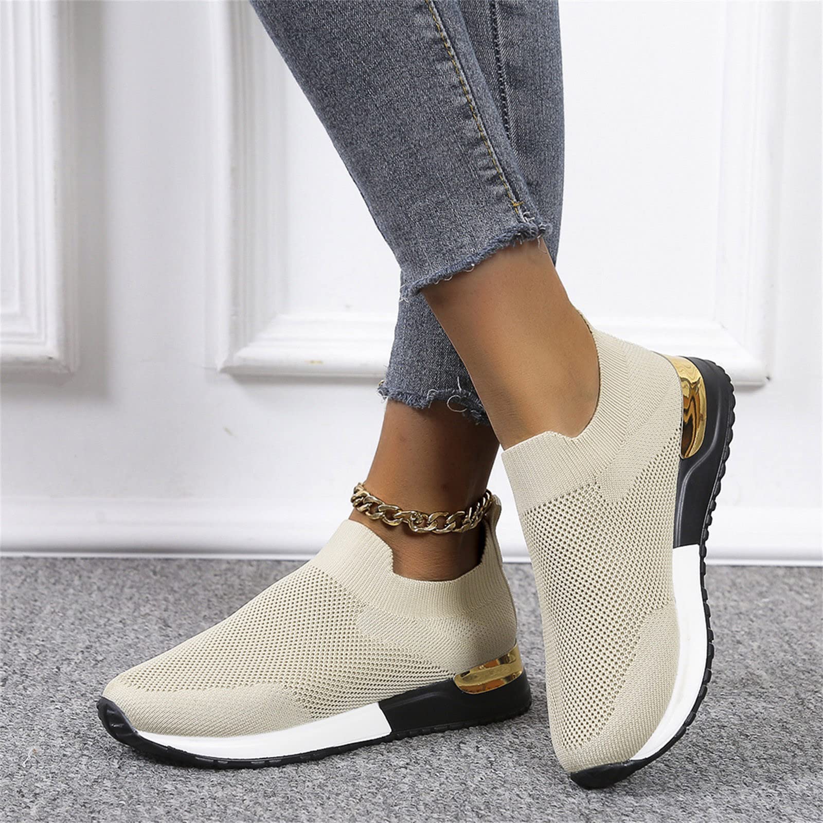 Women's Elastic Slip-On Flat Shoes - Breathable Mesh Sneakers for Walking, Comfortable Laceless Slip-On Shoes (Size 9, Beige) - Perfect for Casual Wear, Travel & Everyday Comfort