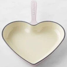 Le Creuset 26cm Heart-Shaped Cast Iron Skillet - Shell Pink | Non-Stick Cooking, Baking & Serving | Perfect for Valentine's Day Gifts & Romantic Dinners