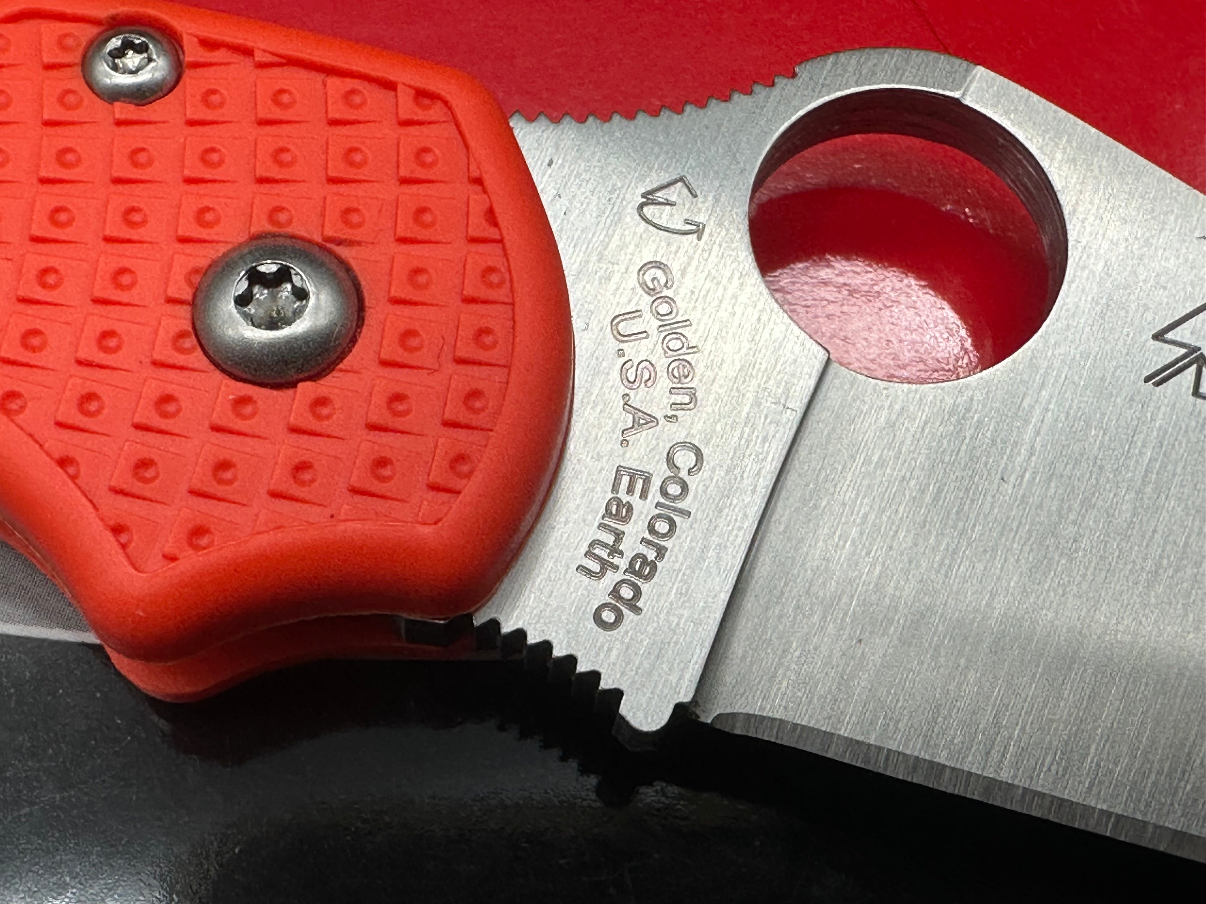 Spyderco Para 3 Lightweight Folding Knife - Cutlery Shoppe Exclusive CTS XHP Satin Blade & Orange FRN Handle - EDC Pocket Knife for Outdoor, Camping, and Everyday Carry