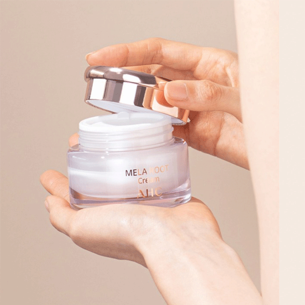 AHC H Mela Root Cream 50ml - Brightening & Hydrating Face Moisturizer for Dark Spots & Dull Skin | Day & Night Use for Glowing Complexion