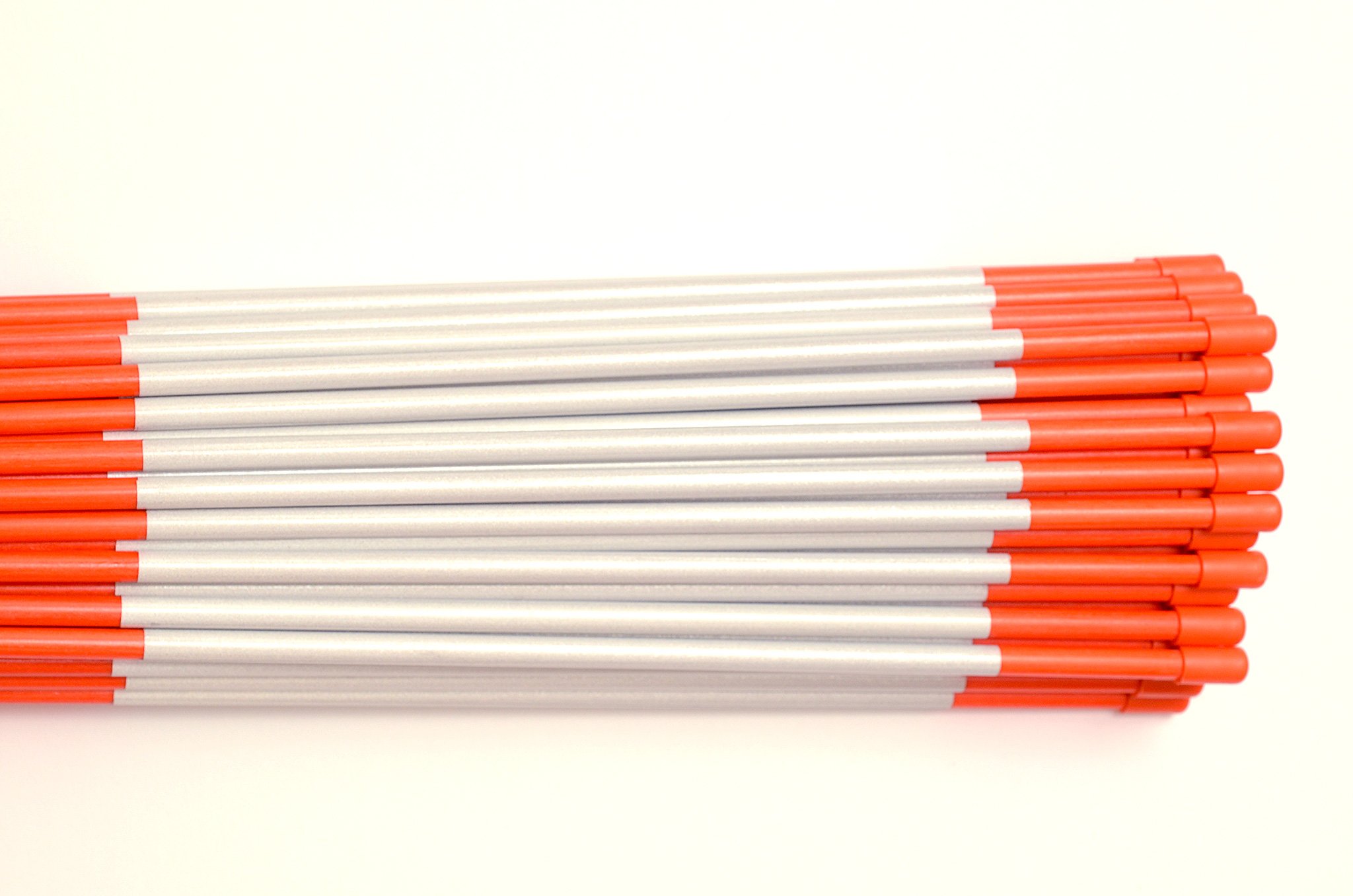 100-Pack Reflective Fiberglass Driveway Markers - 5/16