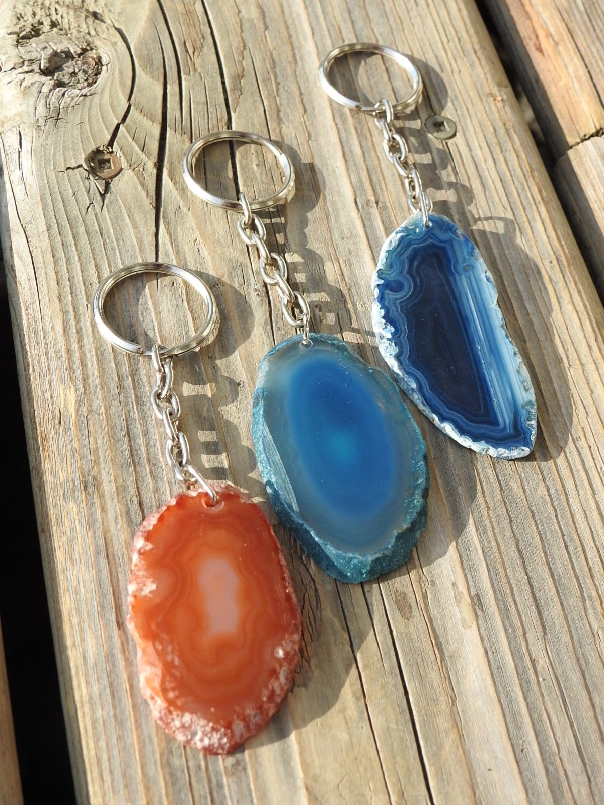 Natural Agate Slice Keychain - Unique Stone Pendant for Keys, Gifts & Jewelry Making - Perfect for Home Decor, DIY Crafts & Spiritual Healing