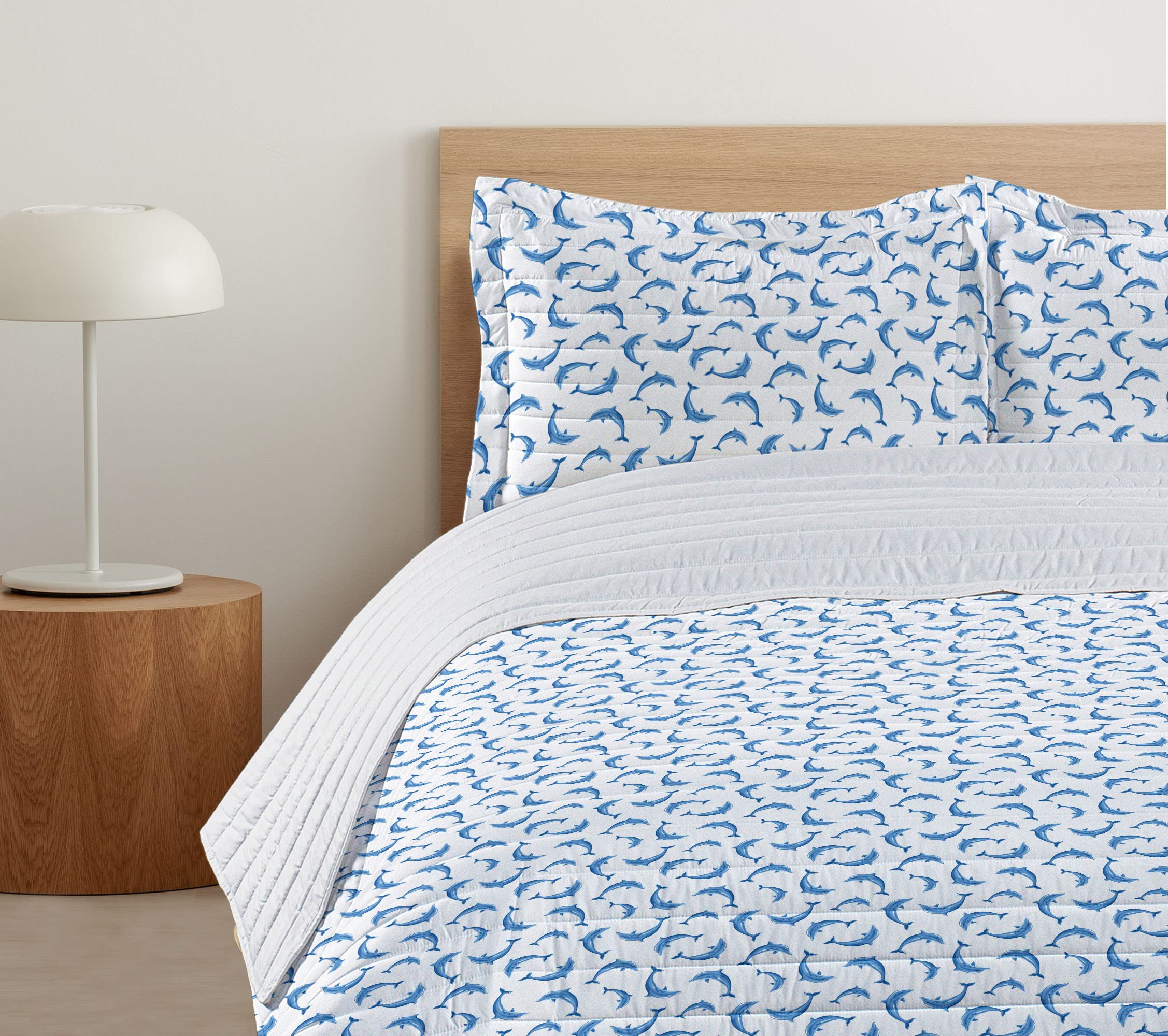 Ambesonne Queen Size Microfiber Bedspread Set with Pillow Shams - Dolphin & Marine Wildlife Themed Soft Blue White Comforter | Ocean Inspired Bedroom Decor for Coastal Homes & Beach House Styling