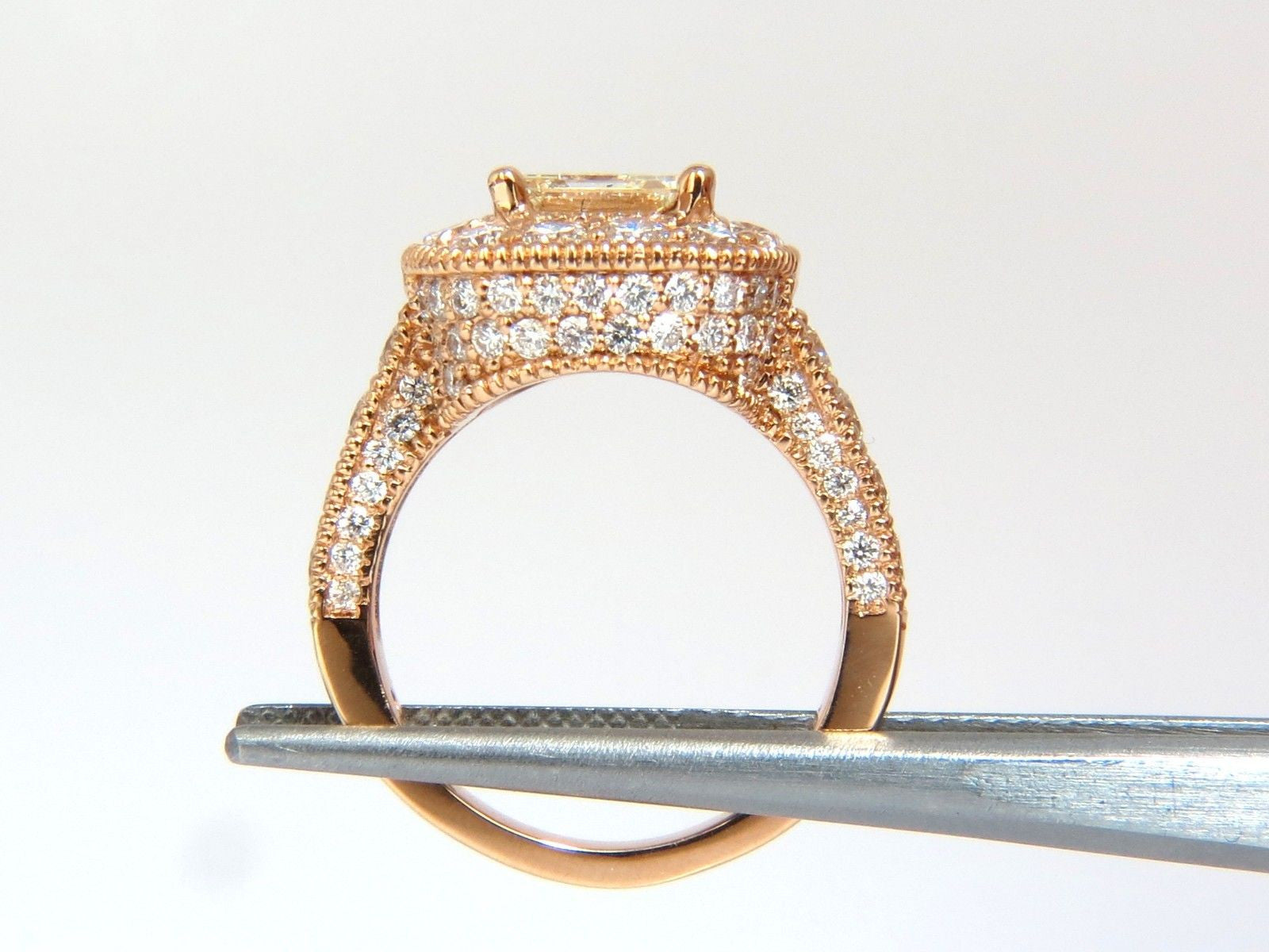 5.37CT GIA Certified Emerald Cut Diamond Ring in 18K Gold - Halo Cluster Bridal Wedding & Anniversary Jewelry Gift for Her - Perfect for Engagement, Proposal, and Special Occasions