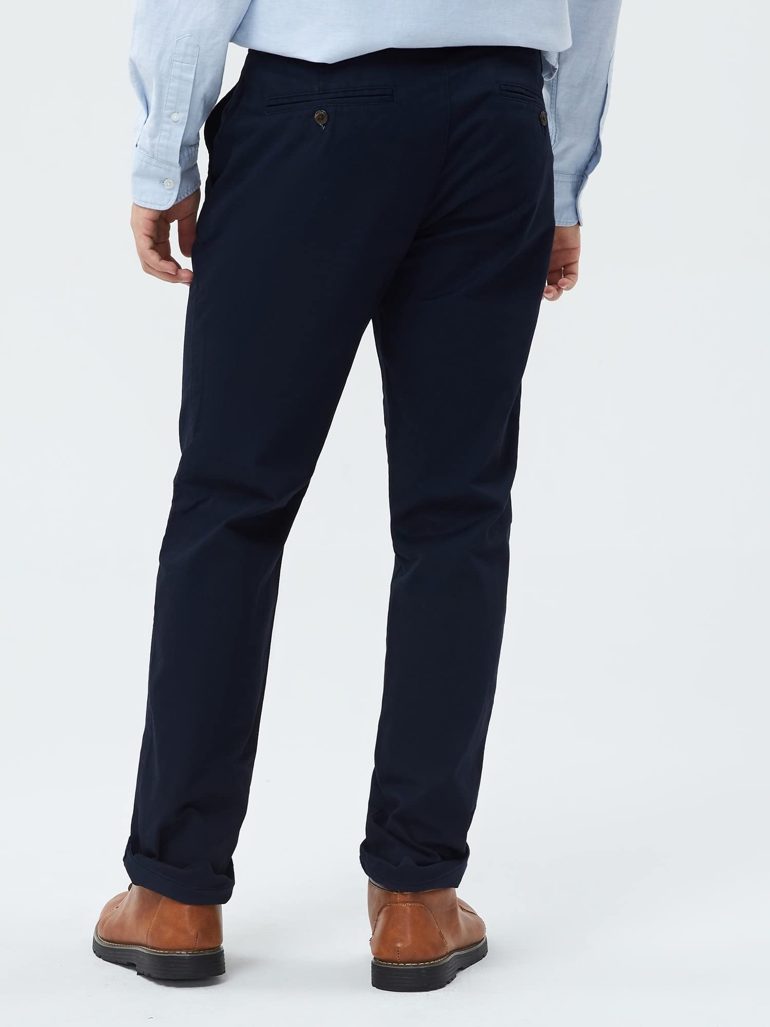 GAP Men's Essential Straight Fit Khaki Chino Pants - Classic Casual & Work Office Trousers for Everyday Comfort