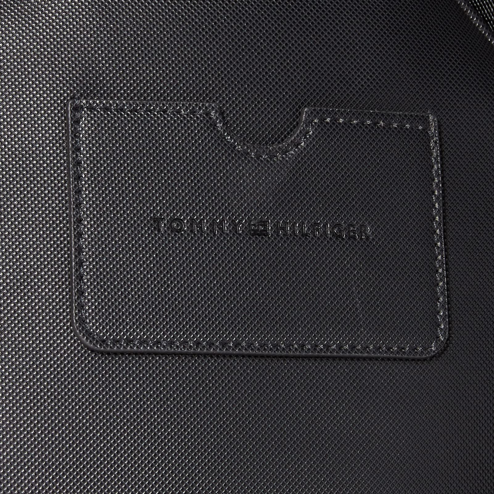 Tommy Hilfiger Men's Leo Sling Backpack - Lightweight Travel & Commuter Backpack for Work, Gym & Outdoor Activities