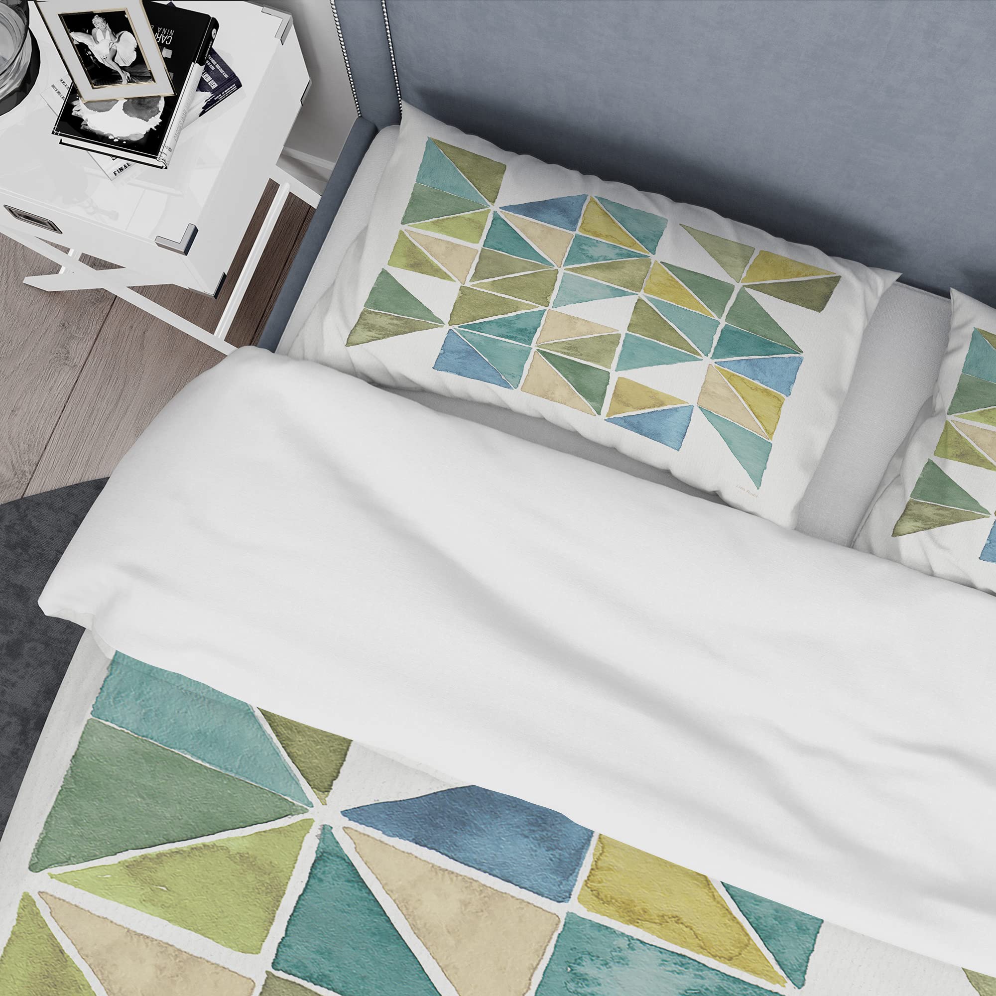 DesignQ Geometric Green Triangle Mid-Century Modern Duvet Cover Set - King Size 3-Piece Abstract Bedding | All-Season Luxury Bed Linens for Master Bedroom & Guest Room Decor
