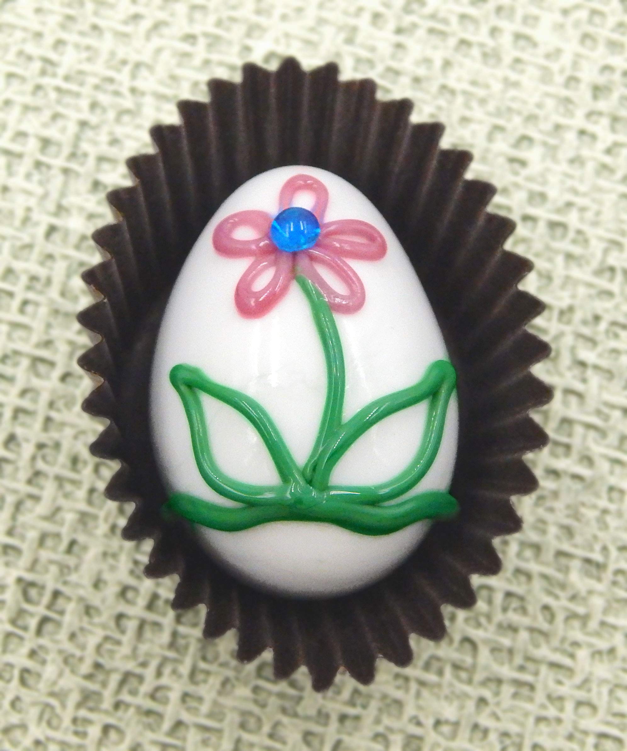 Handmade Art Glass Chocolate Egg Gift - Easter Decor with White Chocolate & Raspberry Flower - Perfect for Holiday Gifting, Home Decoration & Party Favors