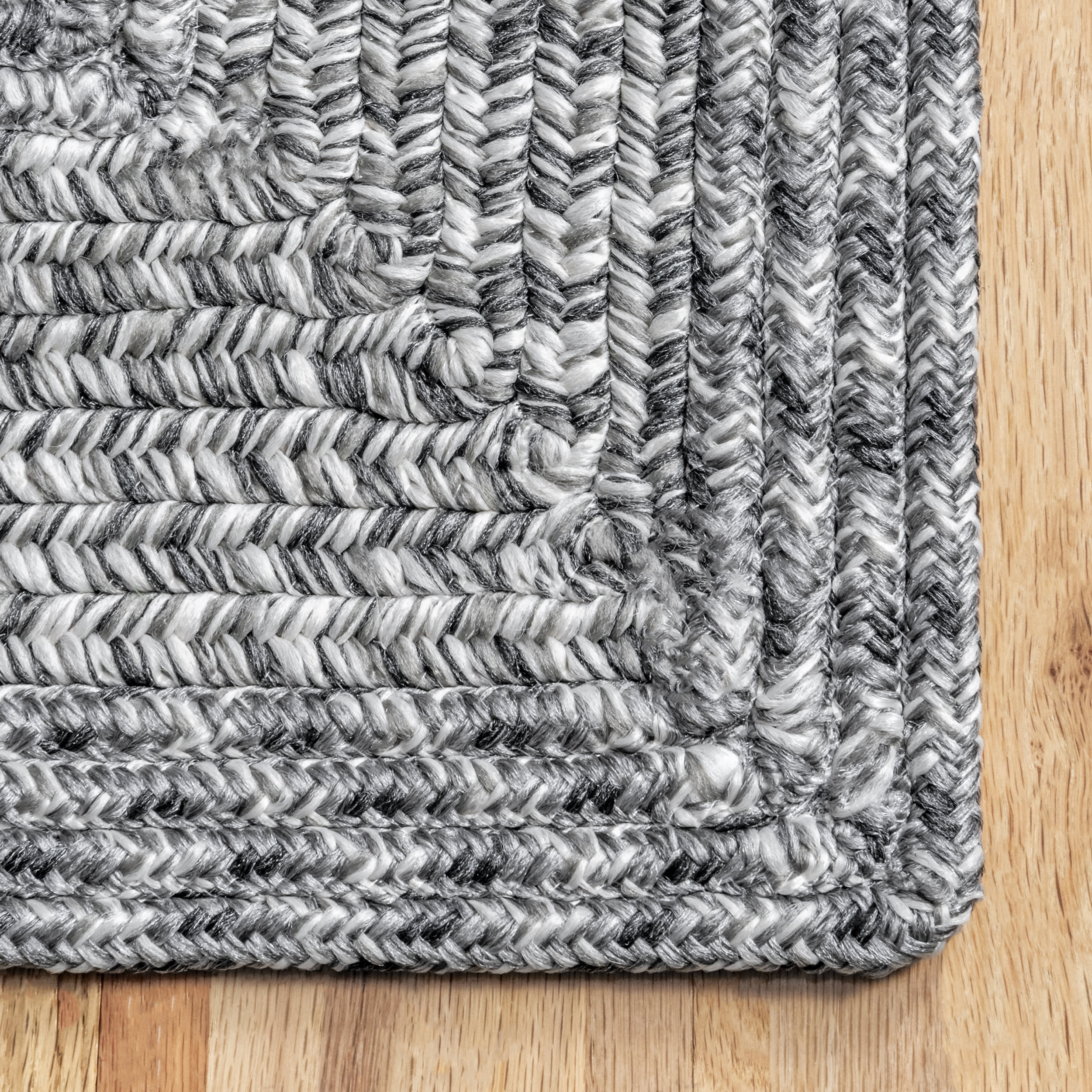 Braided Textured Indoor Outdoor Area Rug - Soft Non-Slip Grey Floor Mat for Living Room, Bedroom, Patio & Deck Decor