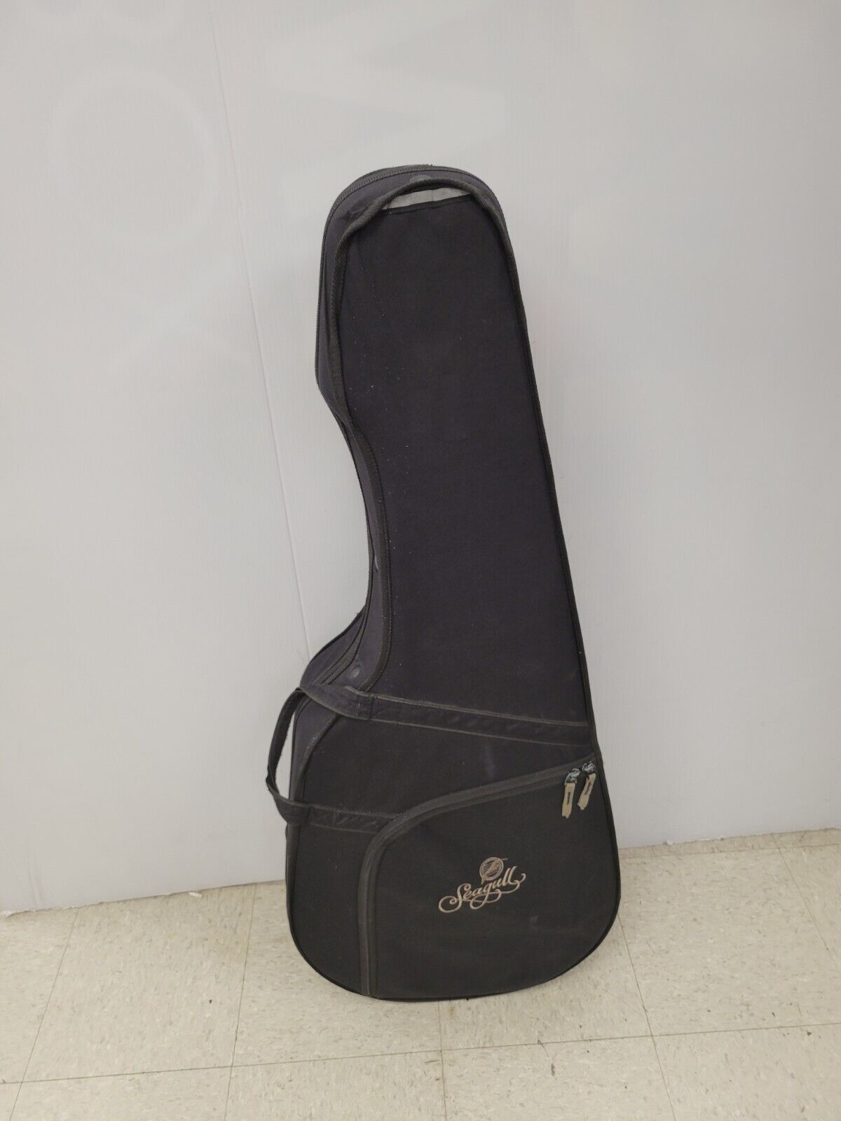 Seagull Artist Studio CMDEL Acoustic Guitar - Premium Handcrafted Guitar for Professional Musicians & Performers - Perfect for Live Shows, Studio Recording & Home Practice