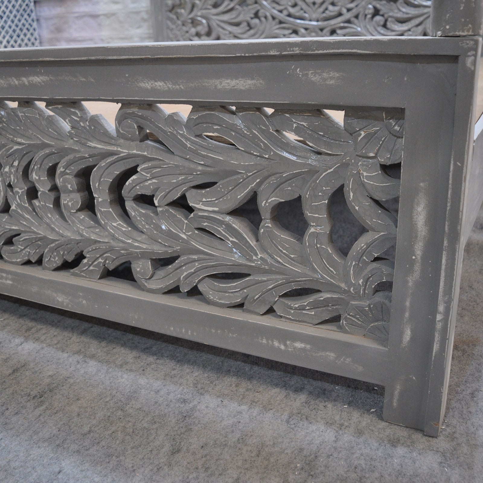 Handcrafted Dynasty Carved Panel 4-Poster King Size Bed Frame 72x80 Inch Rustic Gray Finish - Perfect for Master Bedroom, Farmhouse Decor & Luxury Bedroom Design
