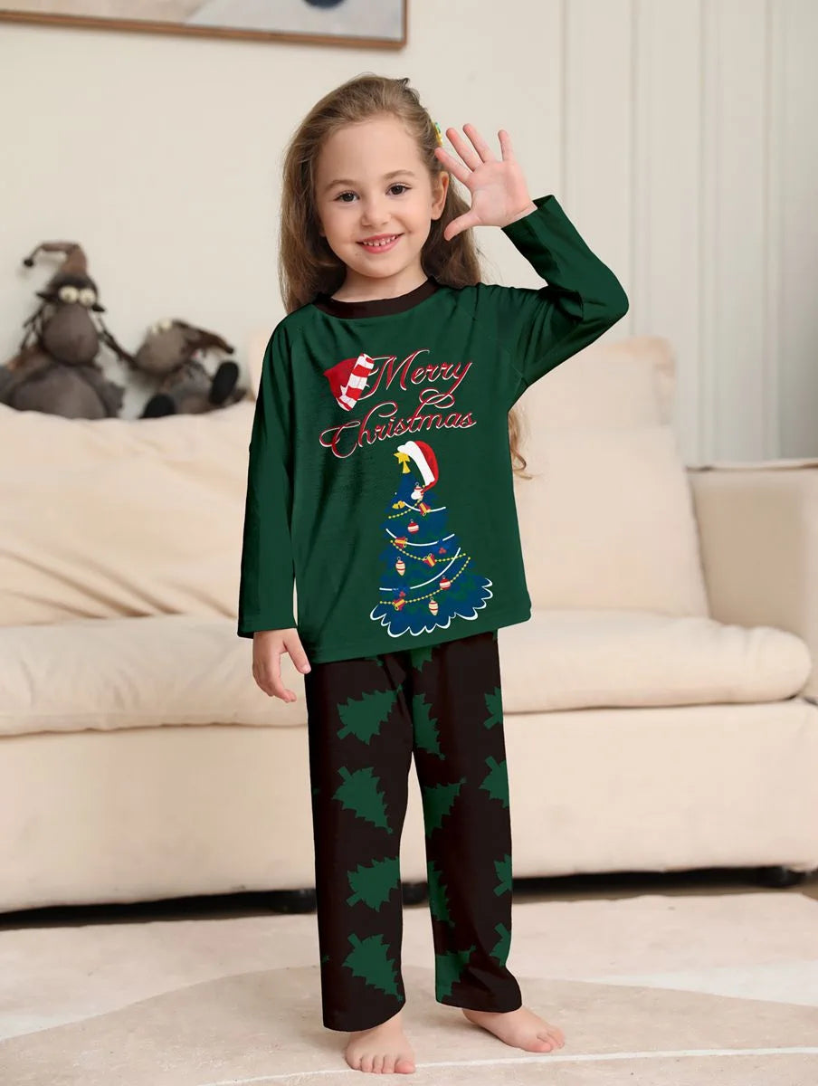 Christmas Matching Family Pajamas Set - Cozy Holiday Pjs for Christmas Tree Photos & Festive Gatherings