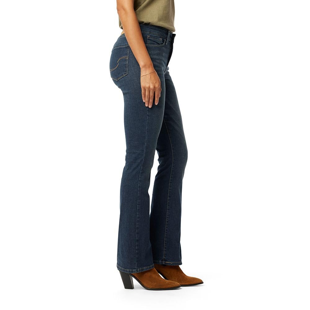 Levi's Signature Gold Women's Totally Shaping Bootcut Jeans - Plus Size & Regular Fit - Comfortable Stretch Denim for Work & Casual Wear