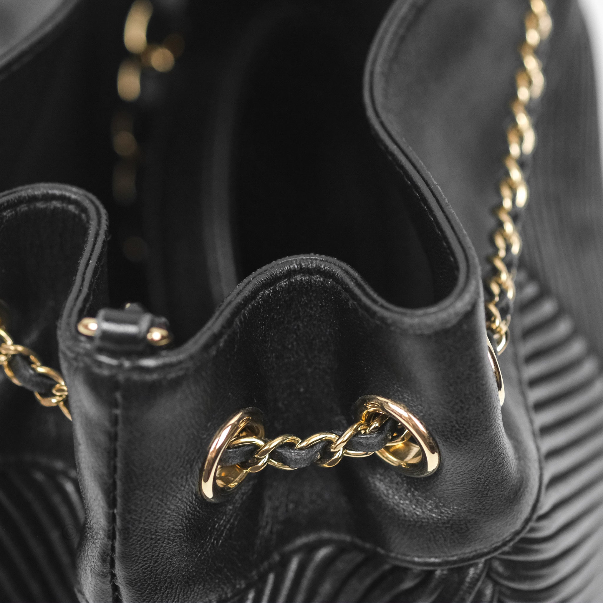 Chanel CC Chain Drawstring Bucket Bag Chevron Black Lambskin Gold Hardware - Luxury Crossbody Shoulder Bag for Women, Perfect for Parties, Date Nights & Special Occasions