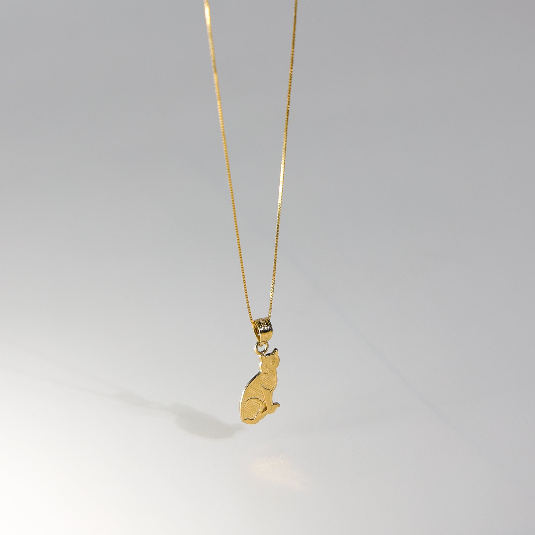18K Gold Cat Pendant Necklace - Elegant Jewelry Gift for Women (Model 1659) | Perfect for Birthday, Anniversary & Valentine's Day