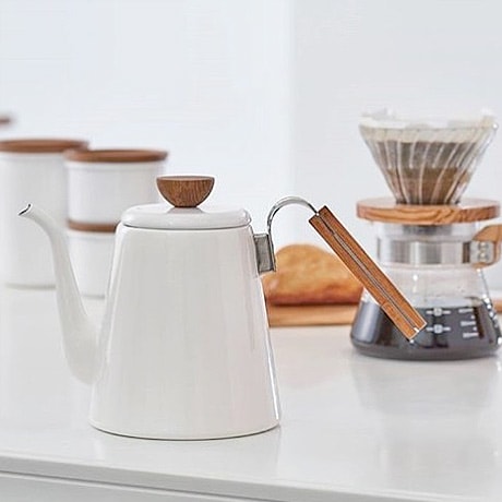 Hario Bona Coffee Drip Kettle 800ml - Premium Japanese Pour Over Kettle for Specialty Coffee Brewing - Perfect for Chemex, V60, and French Press Coffee Makers at Home or Cafe