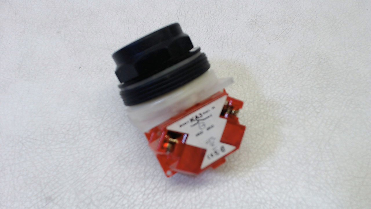 30mm Red Plastic Push Button Switch (1NC) - Perfect for Industrial Control Panels, DIY Projects, and Electrical Equipment