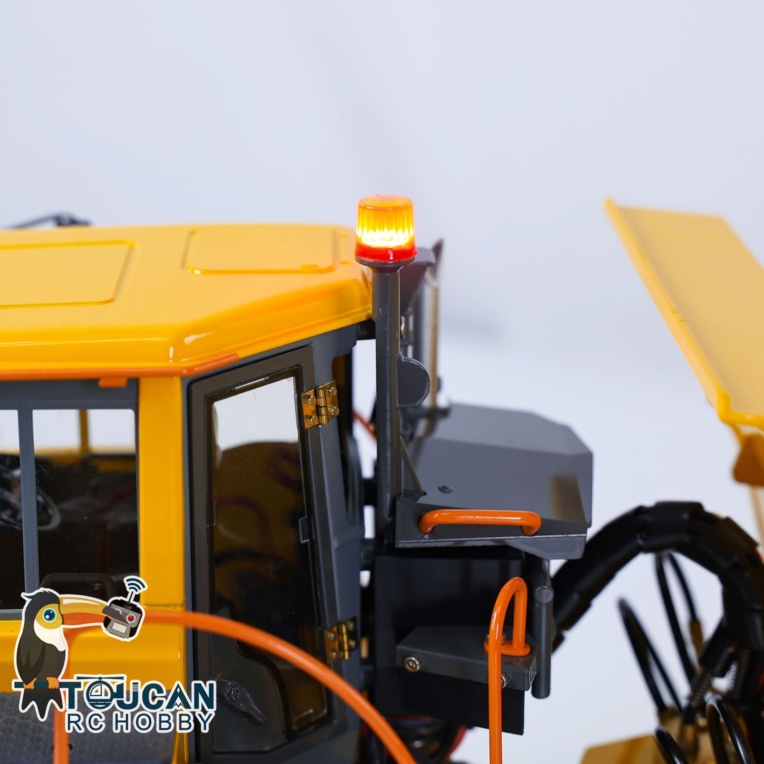 Double E A40G 1/16 Scale Hydraulic RC Articulated Dump Truck - Metal Construction, Ready-to-Run (RTR) Radio Controlled Construction Vehicle - Perfect for Hobbyists, Construction Enthusiasts & Off-Road RC Racing
